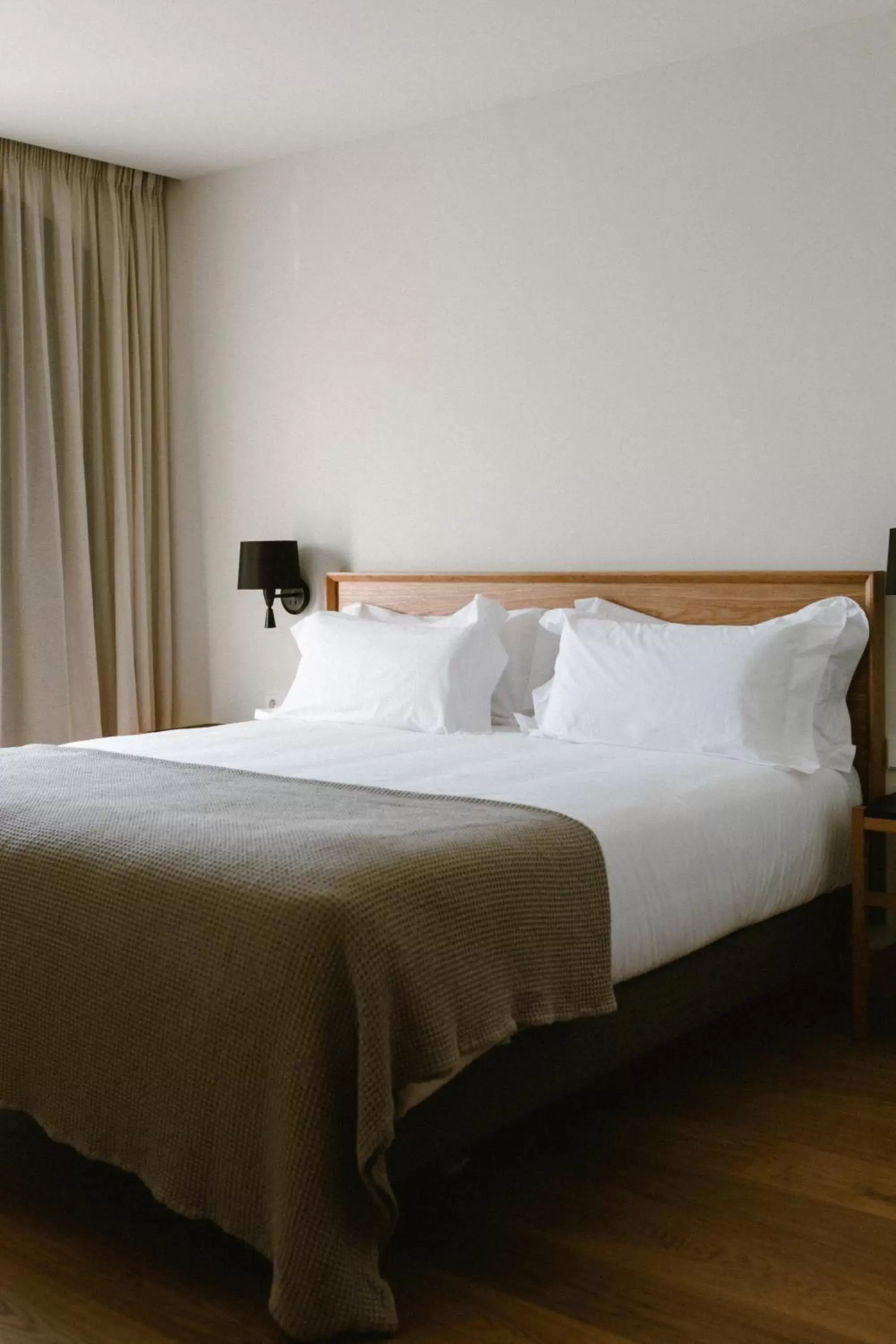Bed in Hotel Estepona Plaza