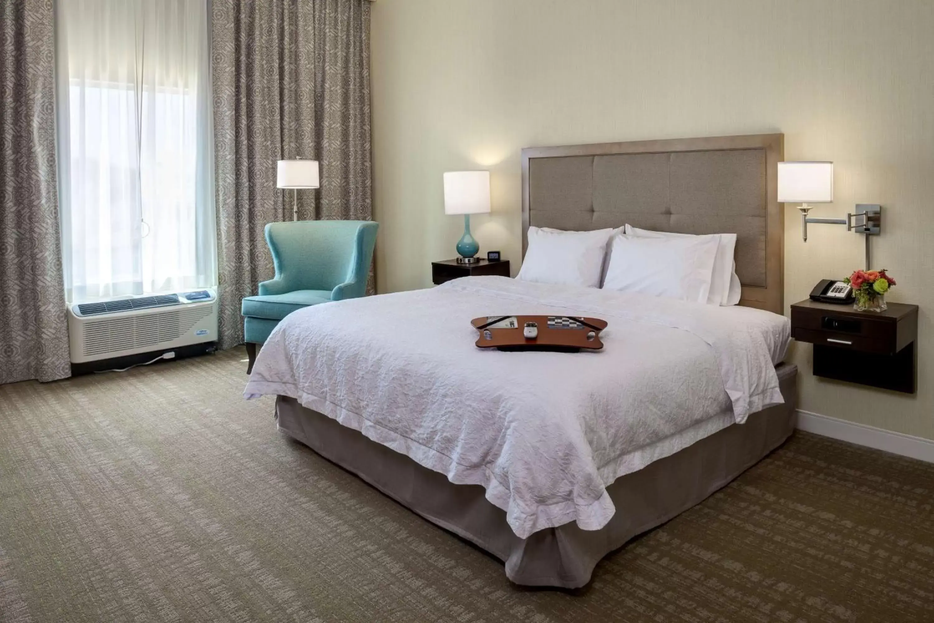 King Room - Non-Smoking in Hampton Inn & Suites Blythe, CA King Room - Non-Smoking in Hampton Inn & Suites Blythe, CA