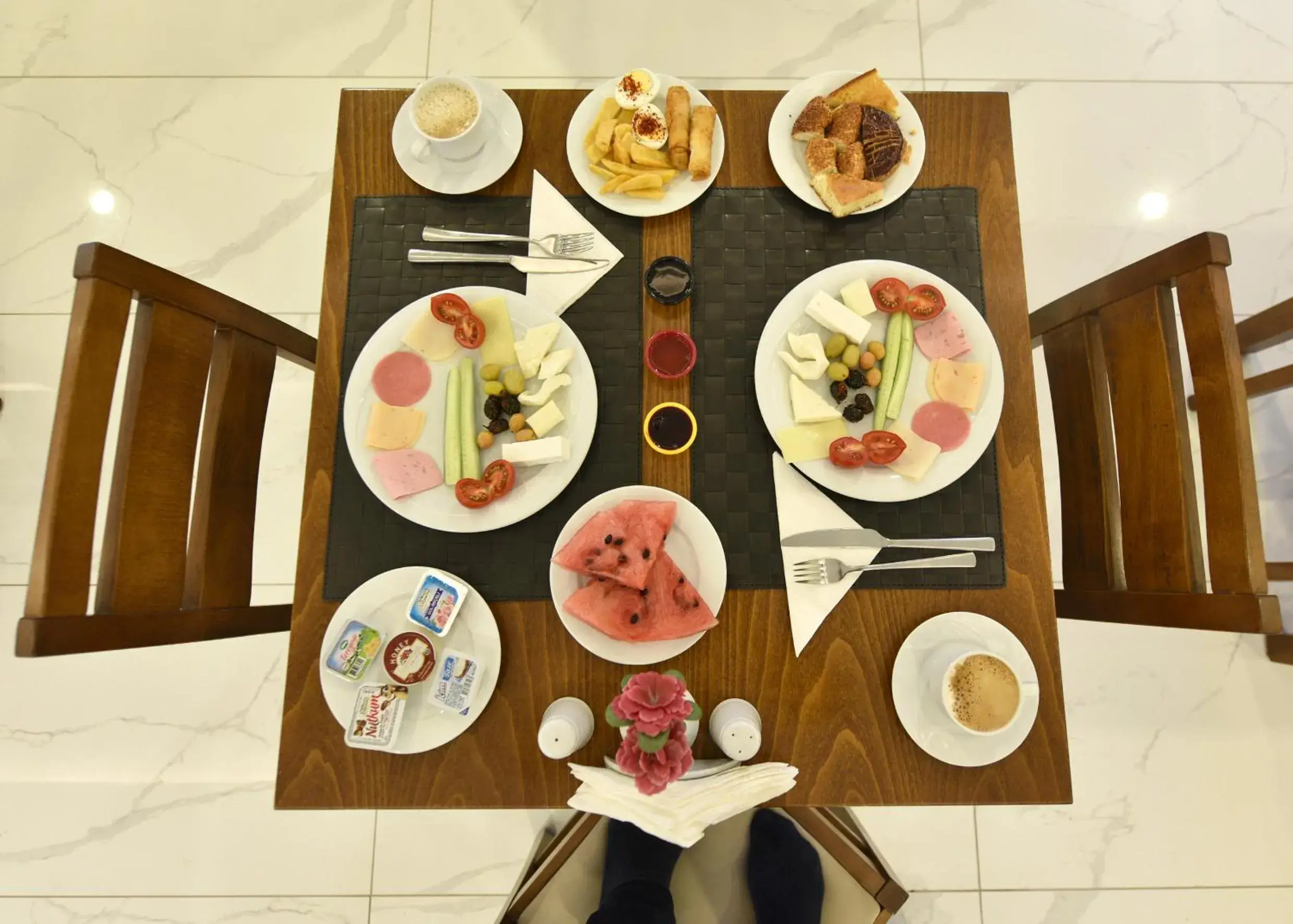 Breakfast, Restaurant/Places to Eat in Sahil Hotel Pendik
