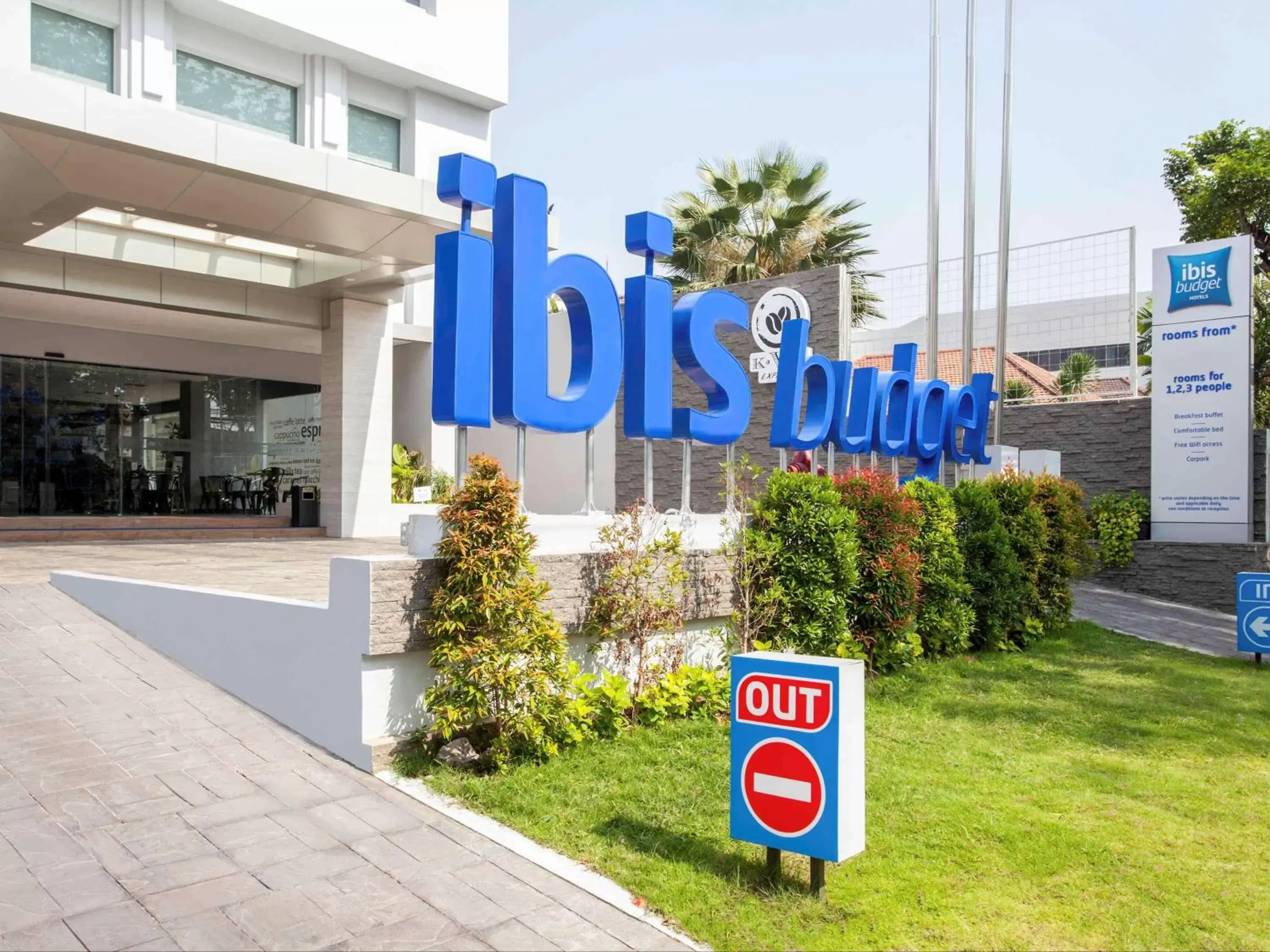 Property building, Property Logo/Sign in ibis budget Surabaya Diponegoro