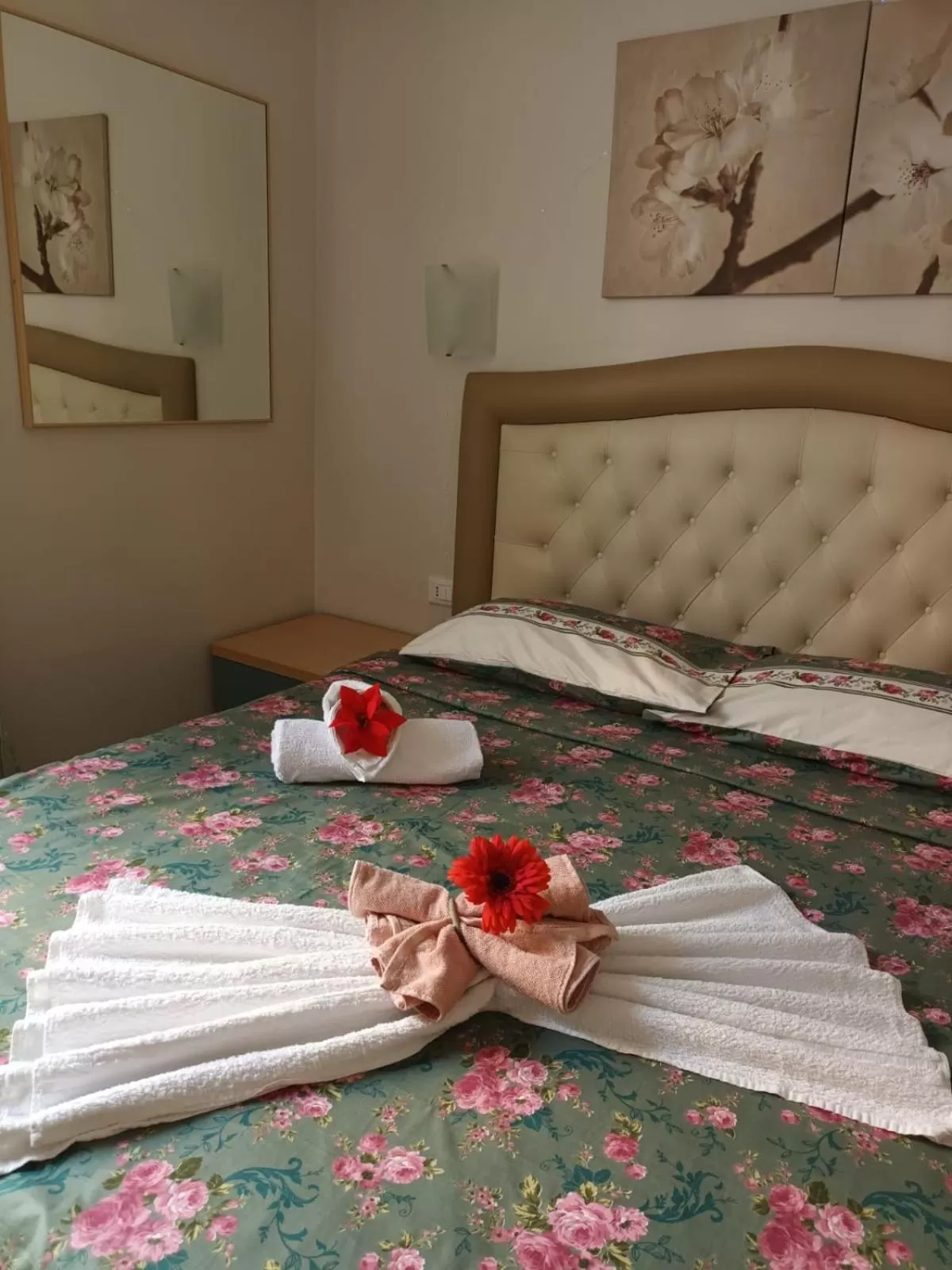 Property building, Bed in B&B Andy&LU