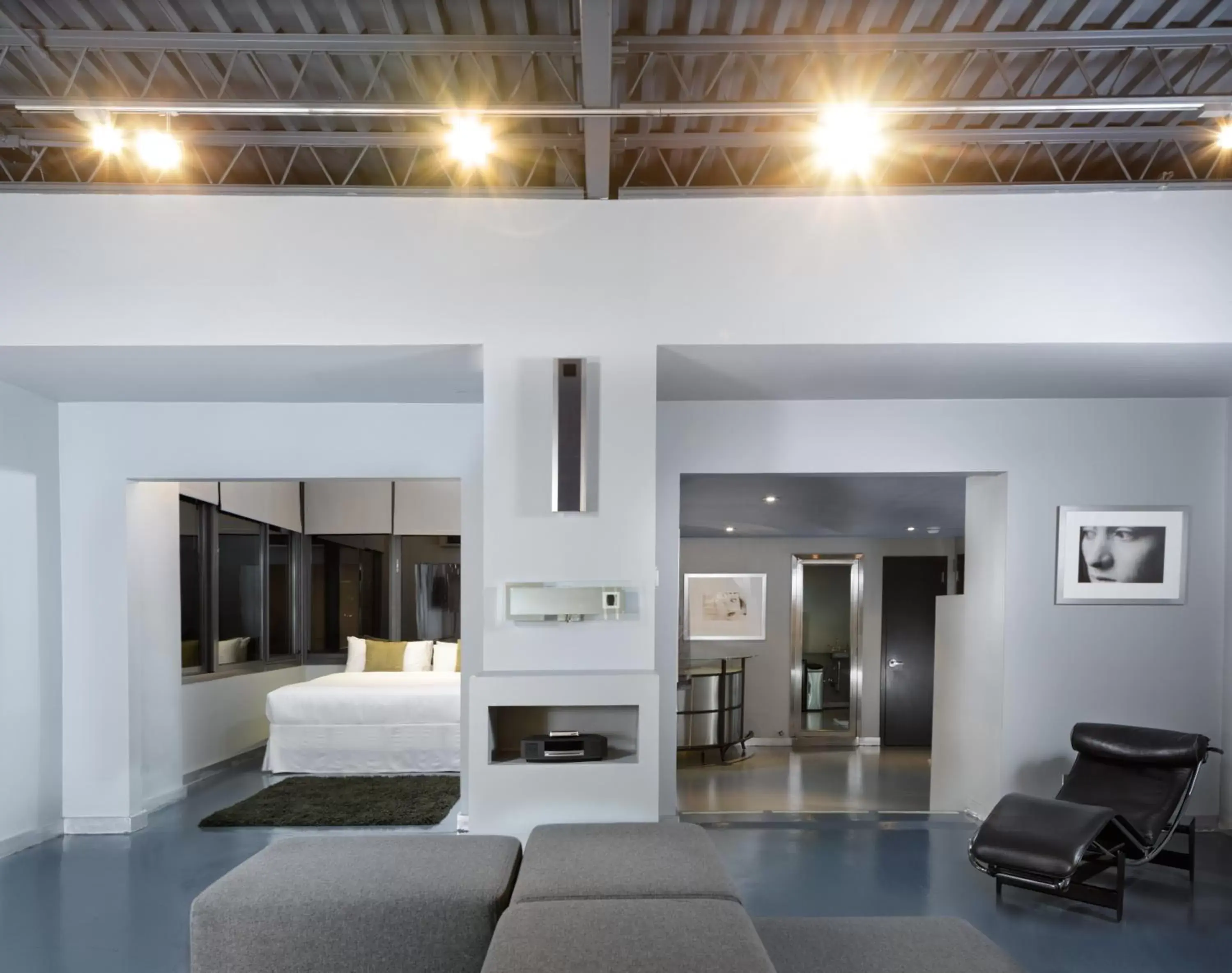 Living room, Bed in Shoreham Hotel Living room, Bed in Shoreham Hotel