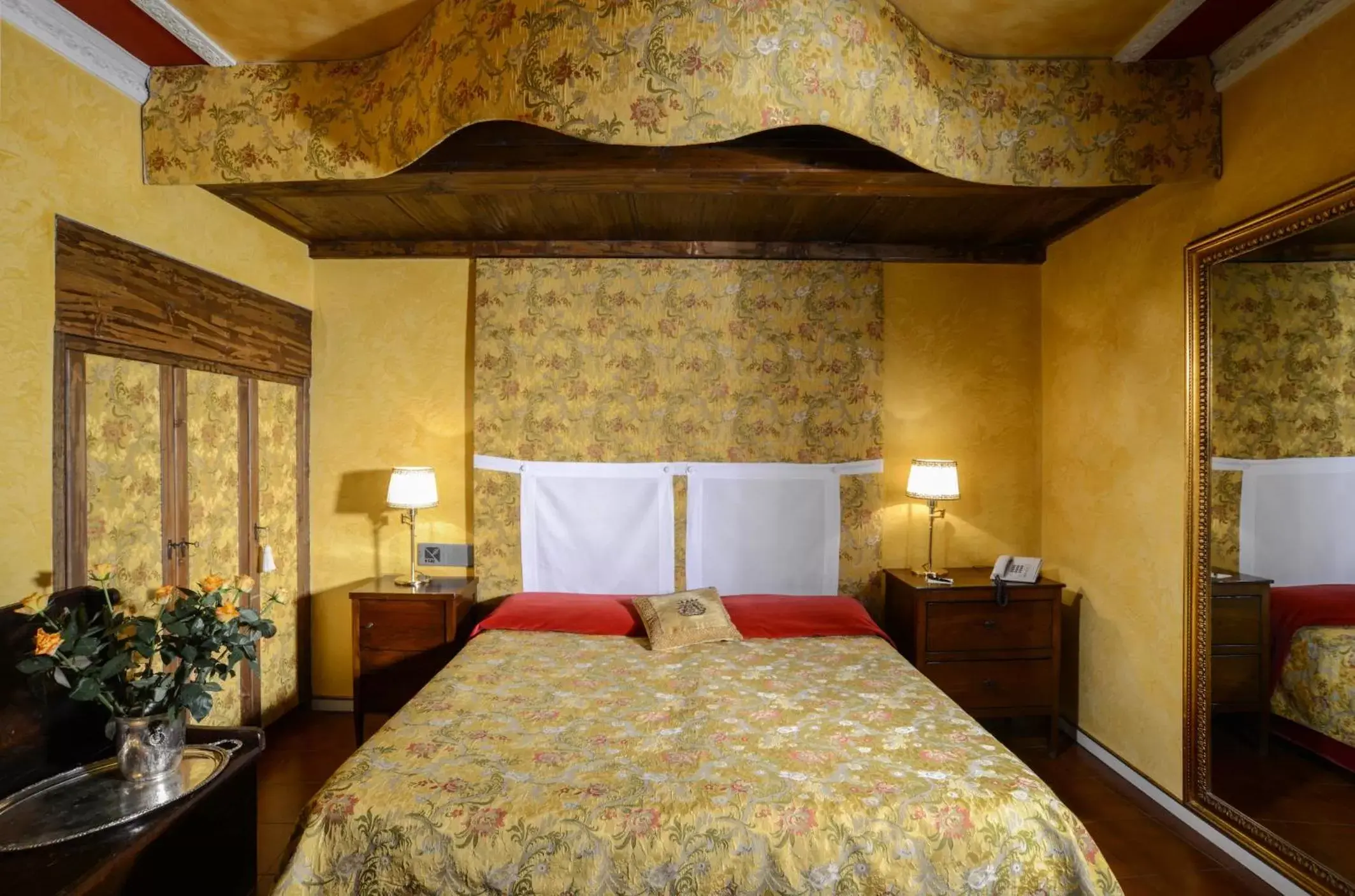 Bed in Hotel Gabbia D'Oro