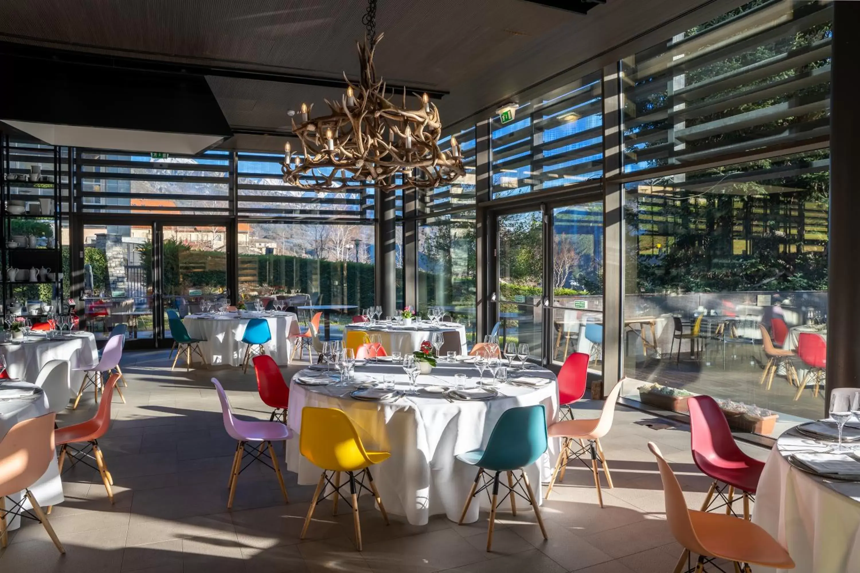 Restaurant/Places to Eat in Parc Hotel Billia