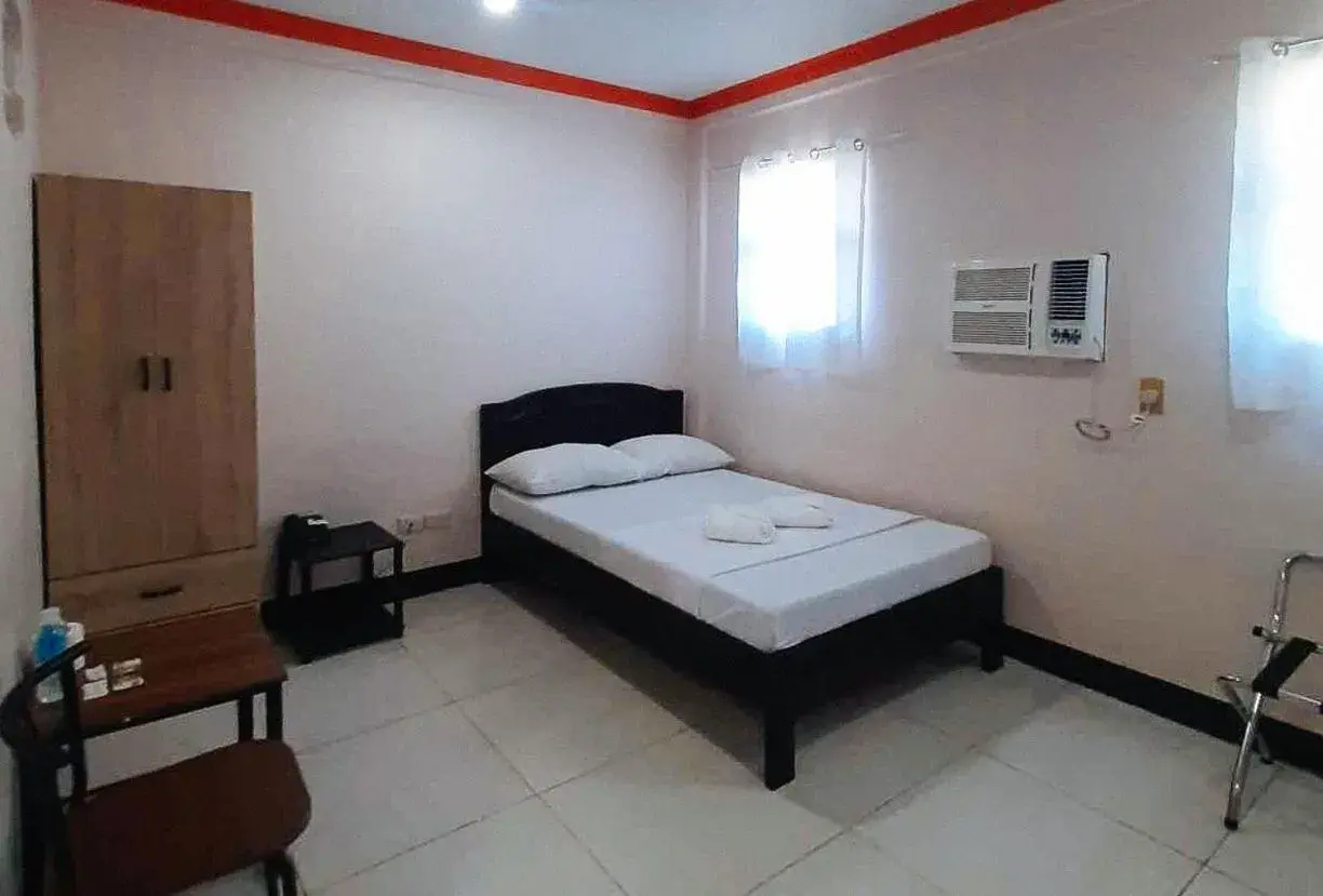 Bed in RedDoorz @ Johsons Pension House Butuan City