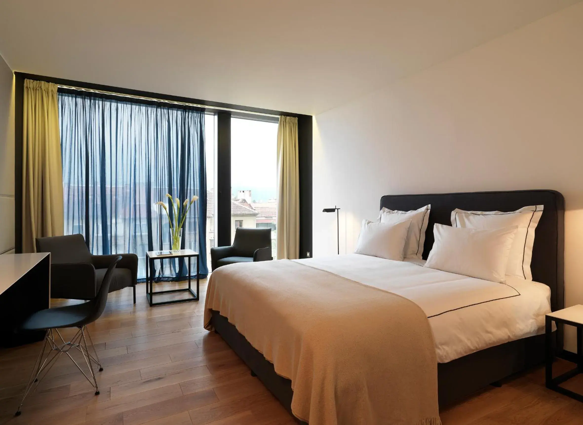 Bed in Sense Hotel Sofia, a Member of Design Hotels