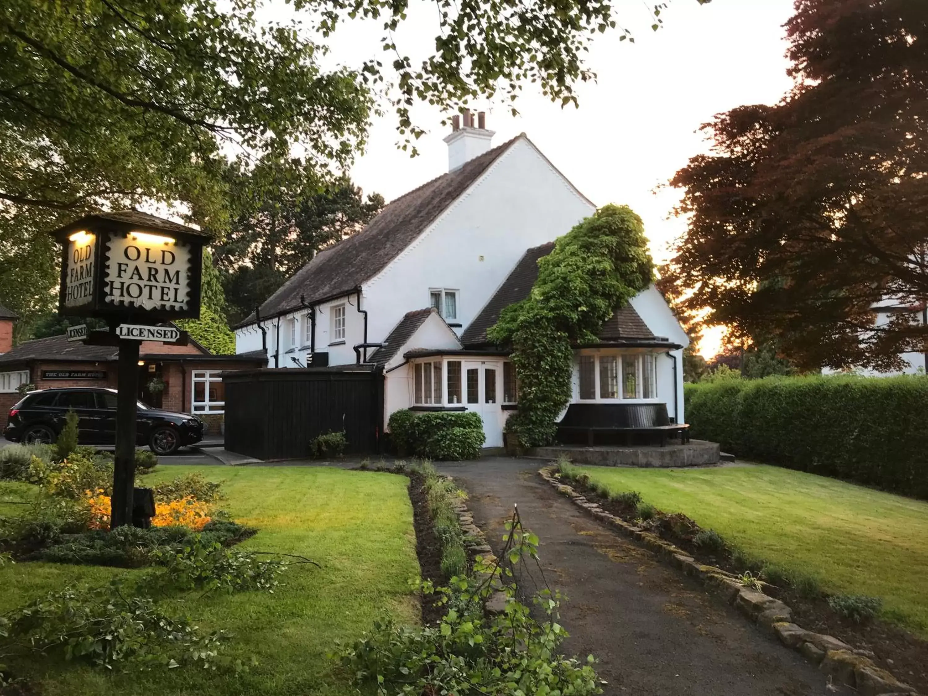 View (from property/room) in Old Farm Hotel View (from property/room) in Old Farm Hotel