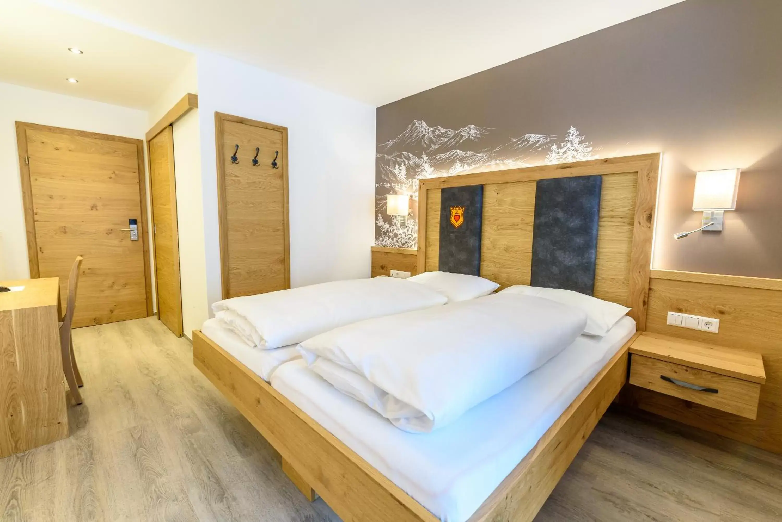 Bedroom, Bed in Hotel & Gasthof Taferne