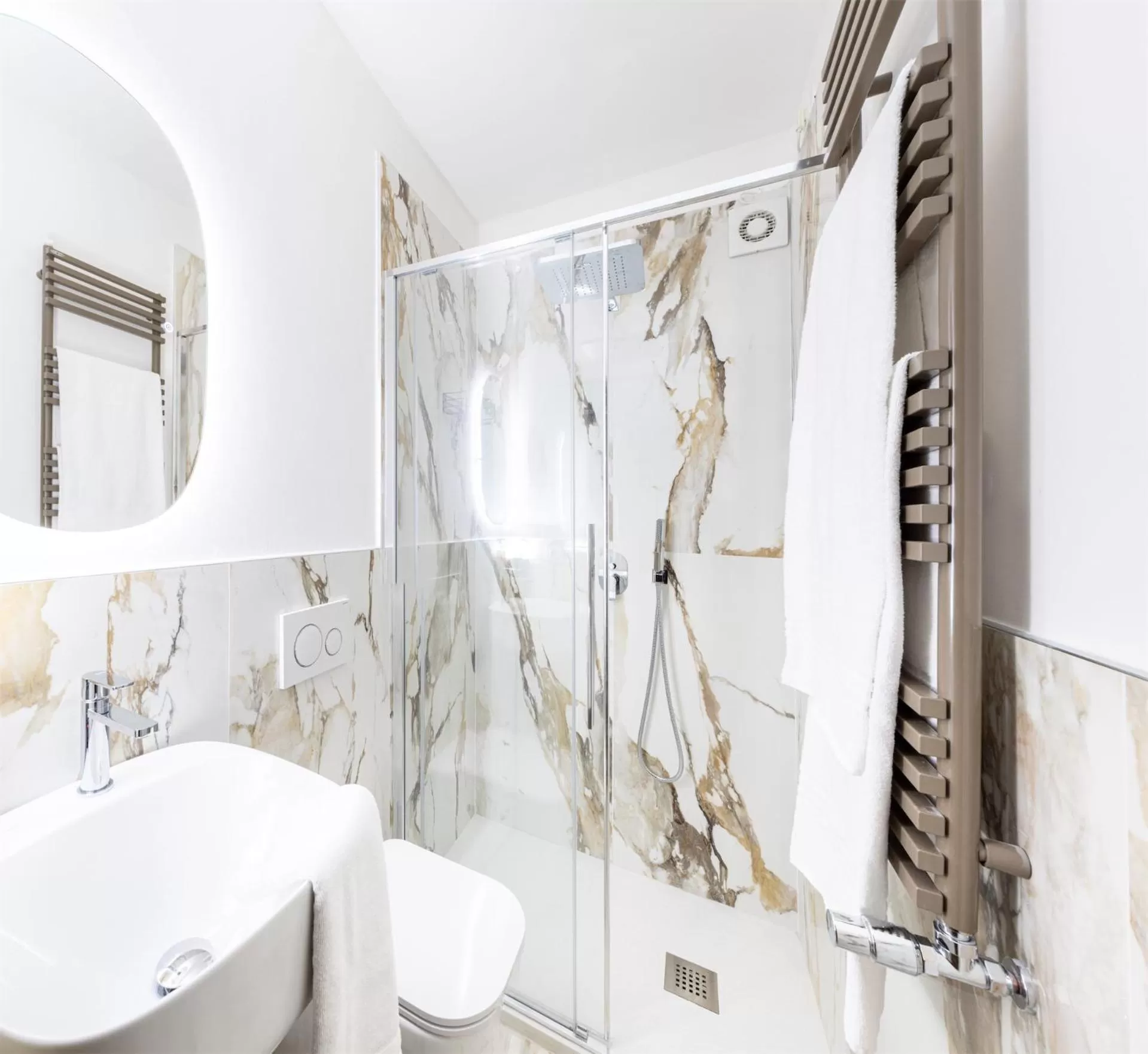 Bathroom in Lanterna Di Marco Polo