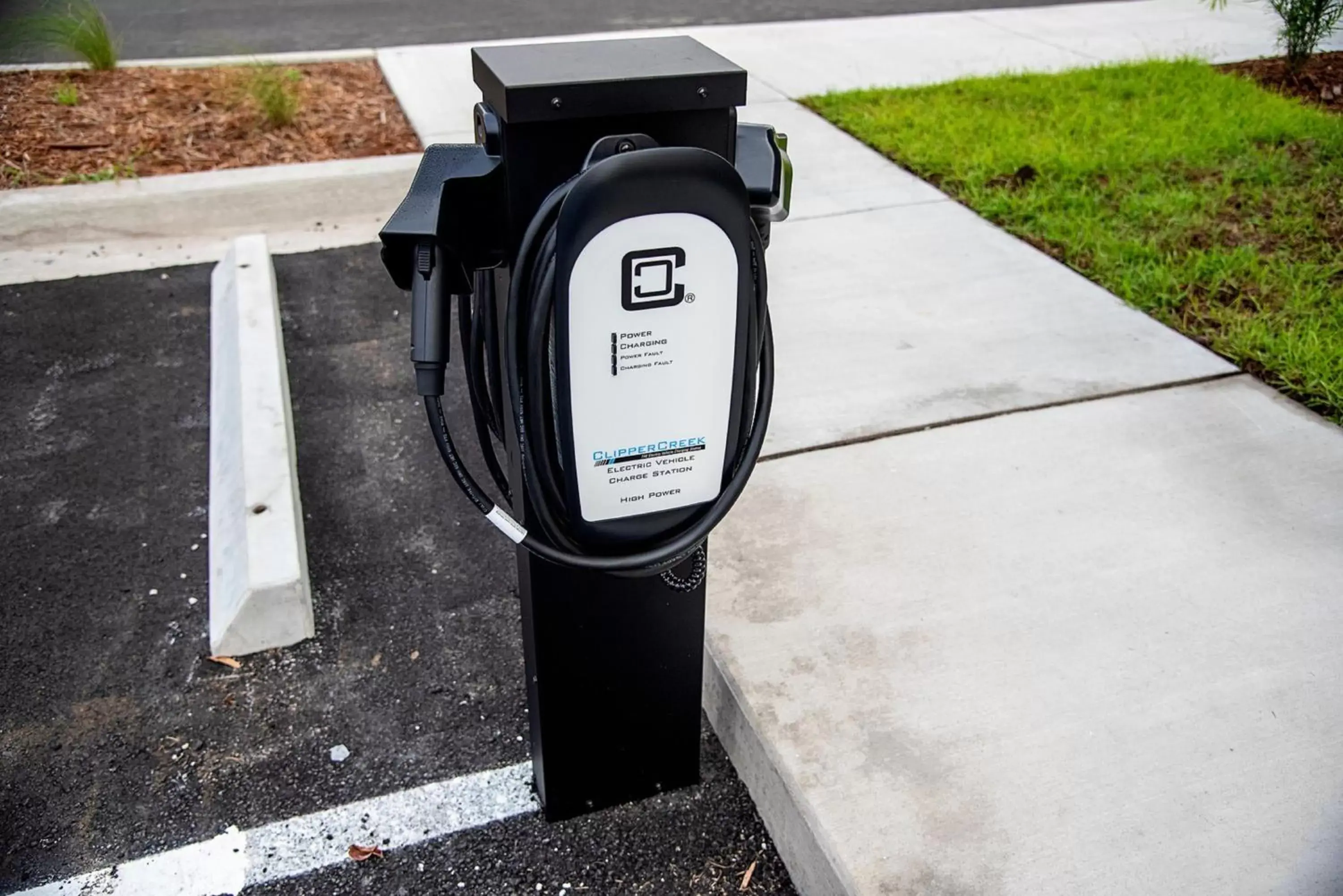 Lobby or reception in Holiday Inn & Suites - Savannah Airport - Pooler by IHG Lobby or reception in Holiday Inn & Suites - Savannah Airport - Pooler by IHG