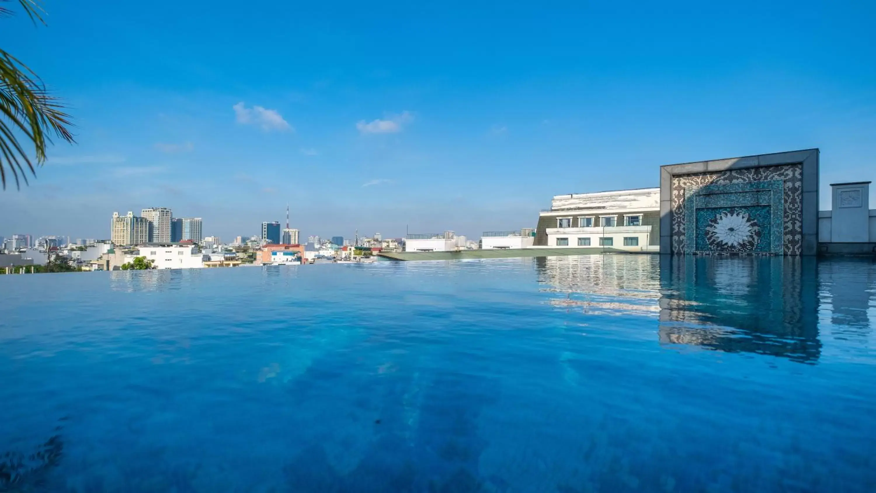 Swimming Pool in The Lapis Hotel