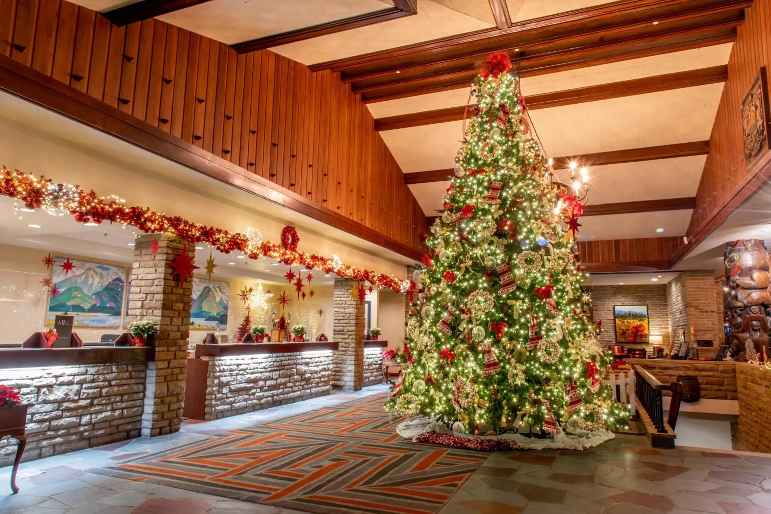 Lobby or reception, Lobby/Reception in Fairmont Jasper Park Lodge