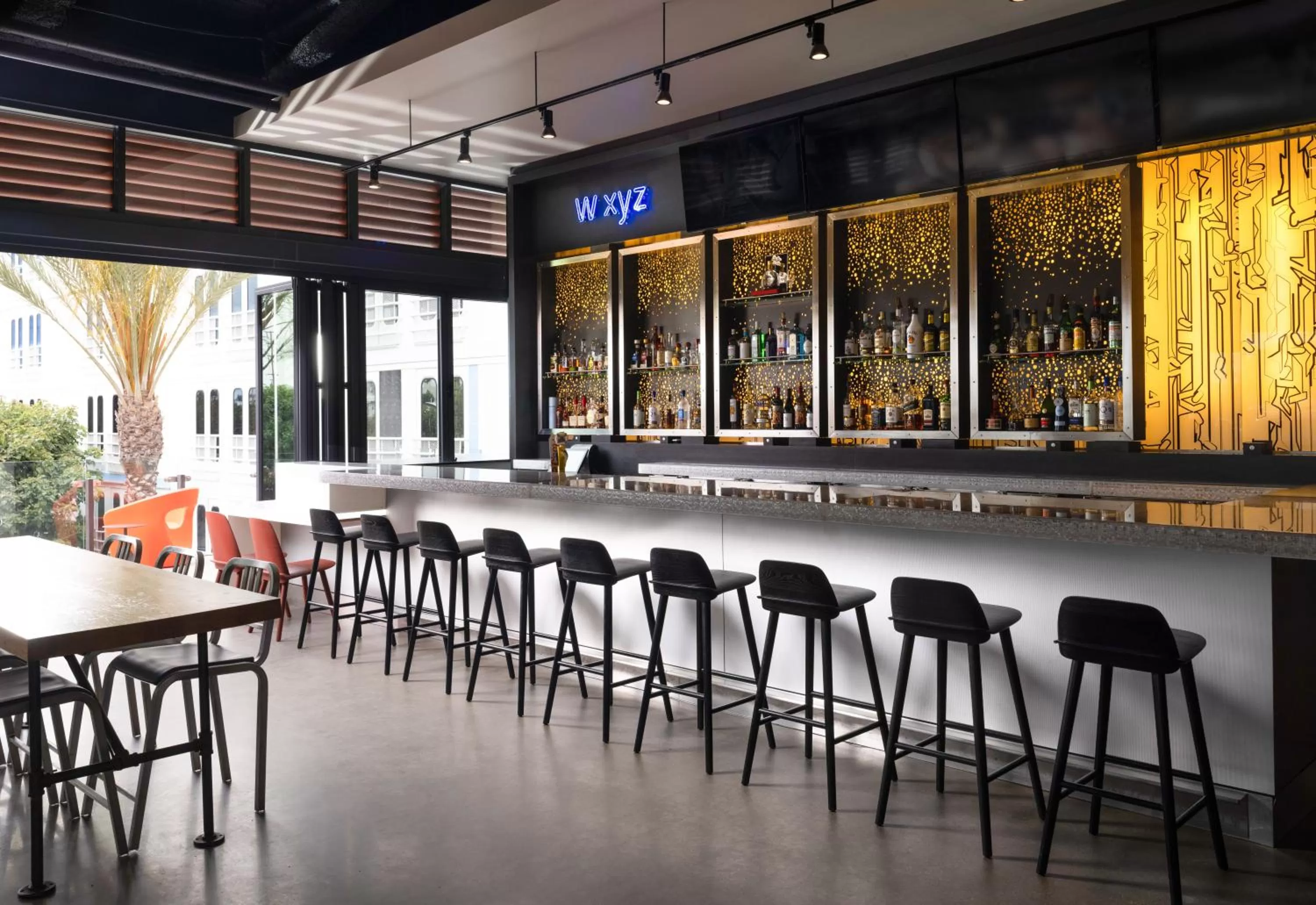 Restaurant/places to eat in Aloft El Segundo - Los Angeles Airport