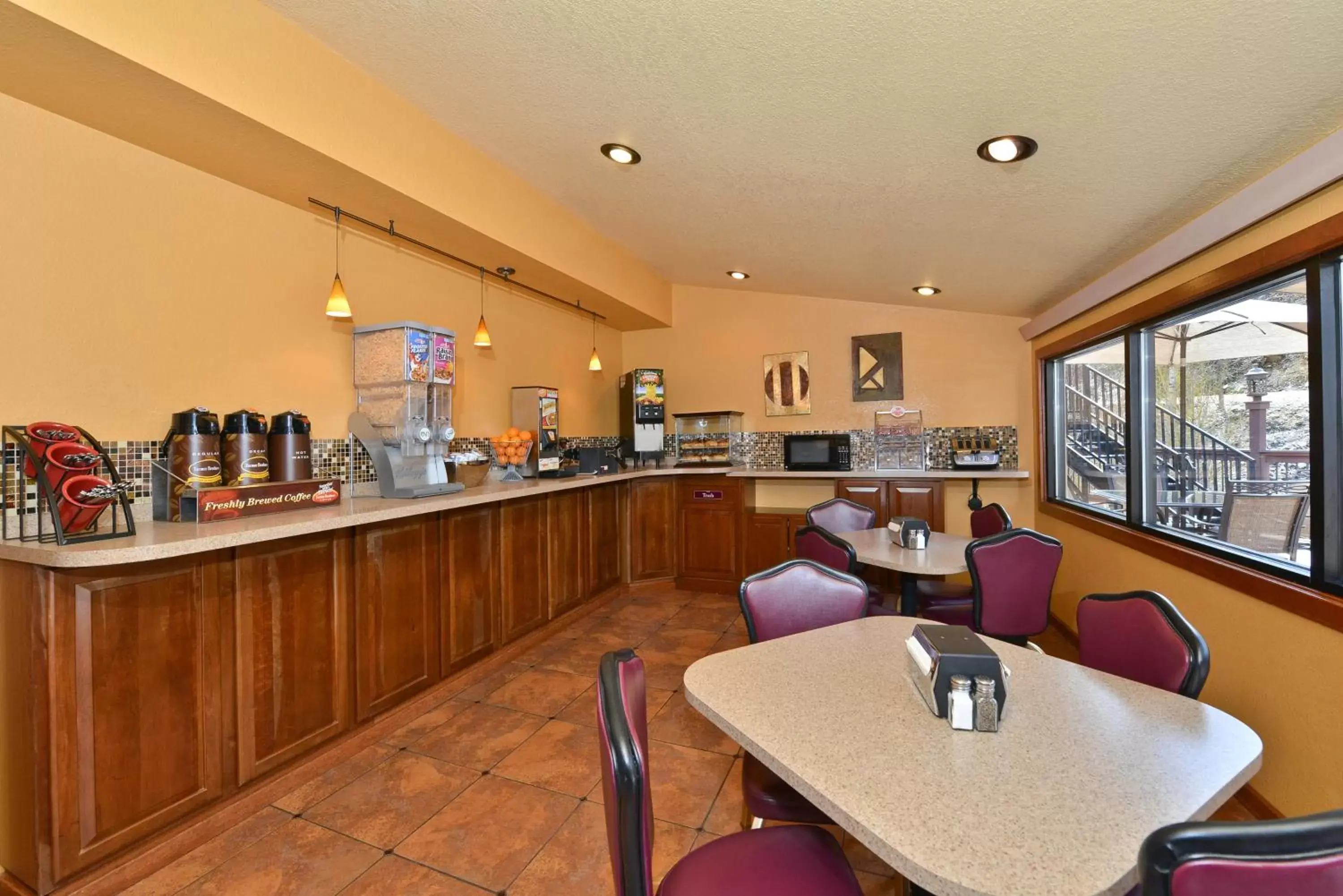 Restaurant/places to eat in Super 8 by Wyndham Deadwood Black Hills Area Restaurant/places to eat in Super 8 by Wyndham Deadwood Black Hills Area