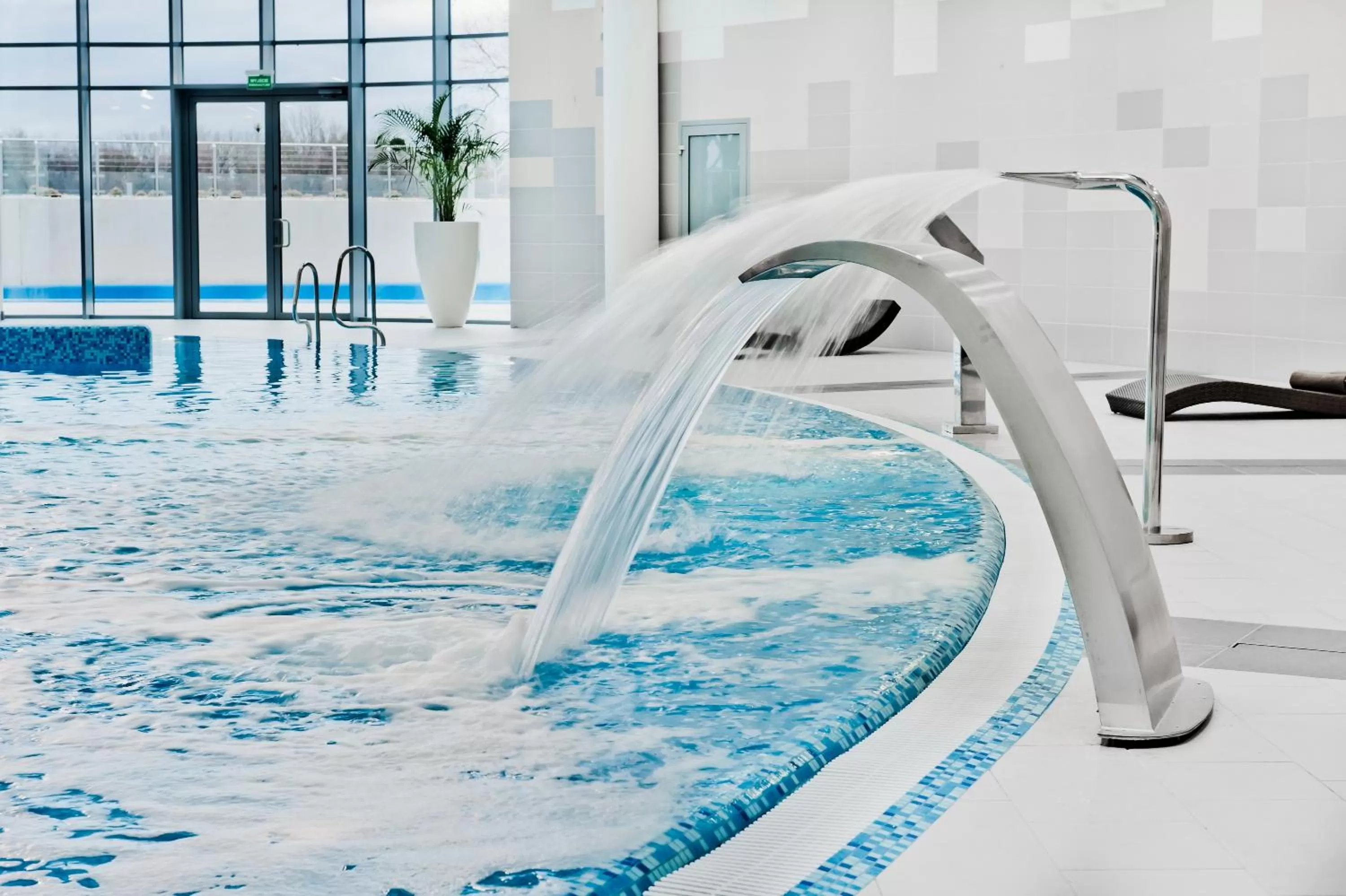 Swimming pool in Copernicus Toruń Hotel