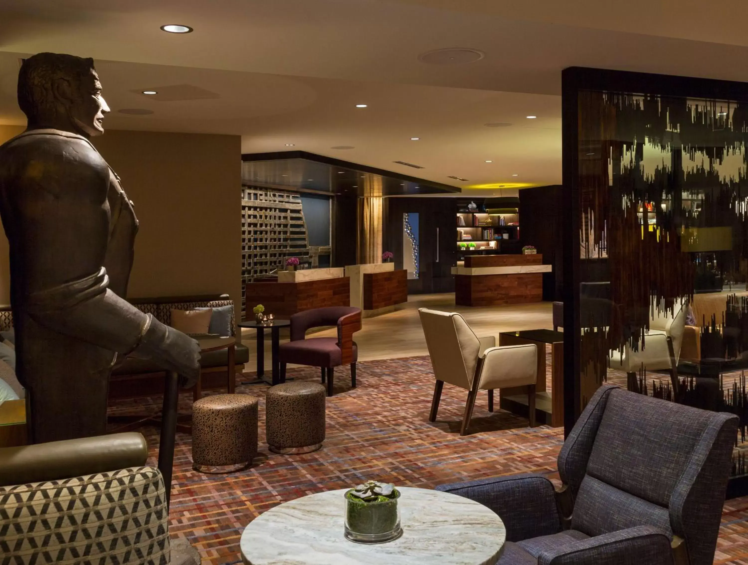 Lobby or reception, Lounge/Bar in Hyatt Centric Chicago Magnificent Mile