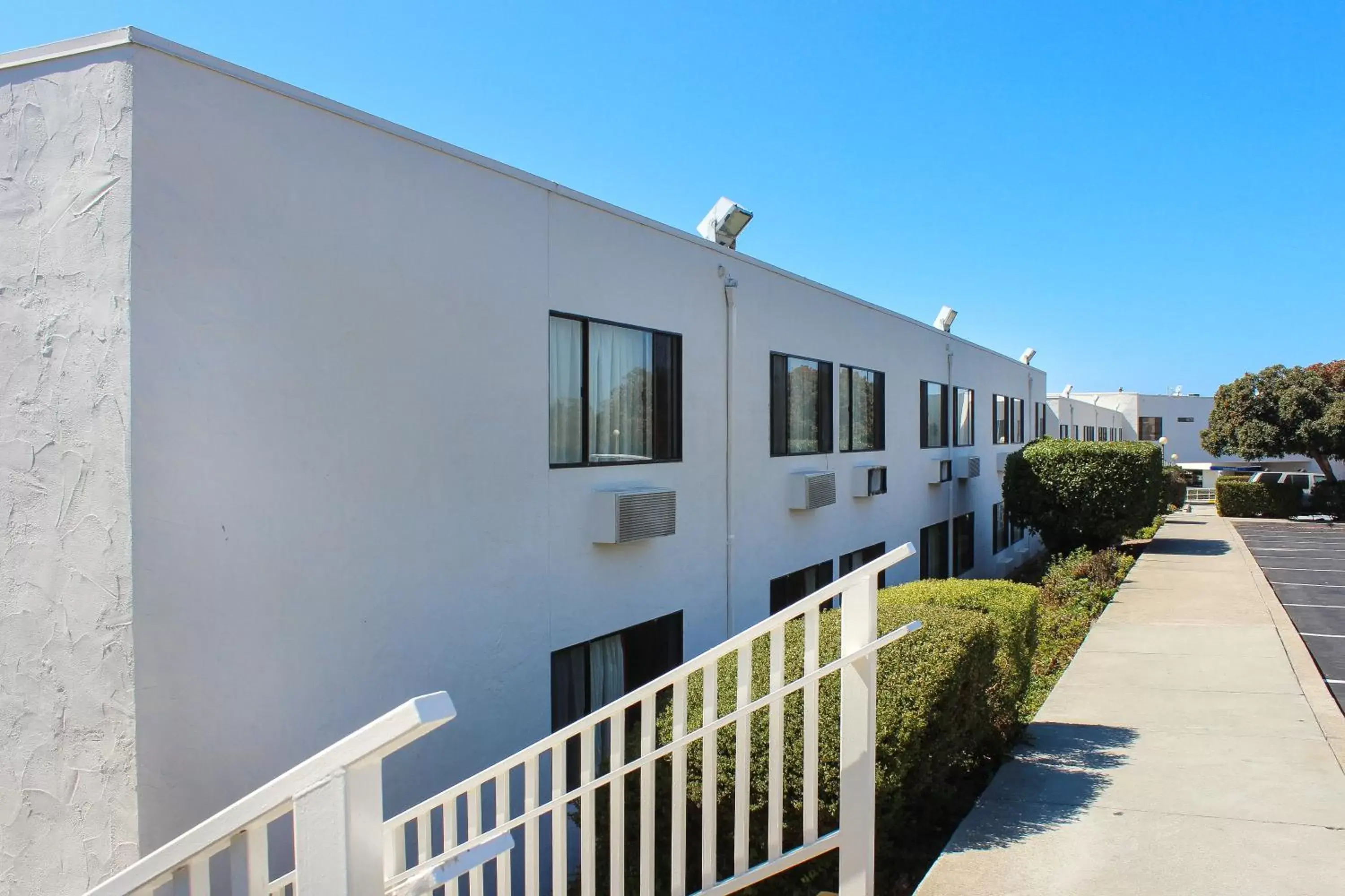 Facade/entrance, Property Building in Motel 6-San Simeon, CA - Hearst Castle Area