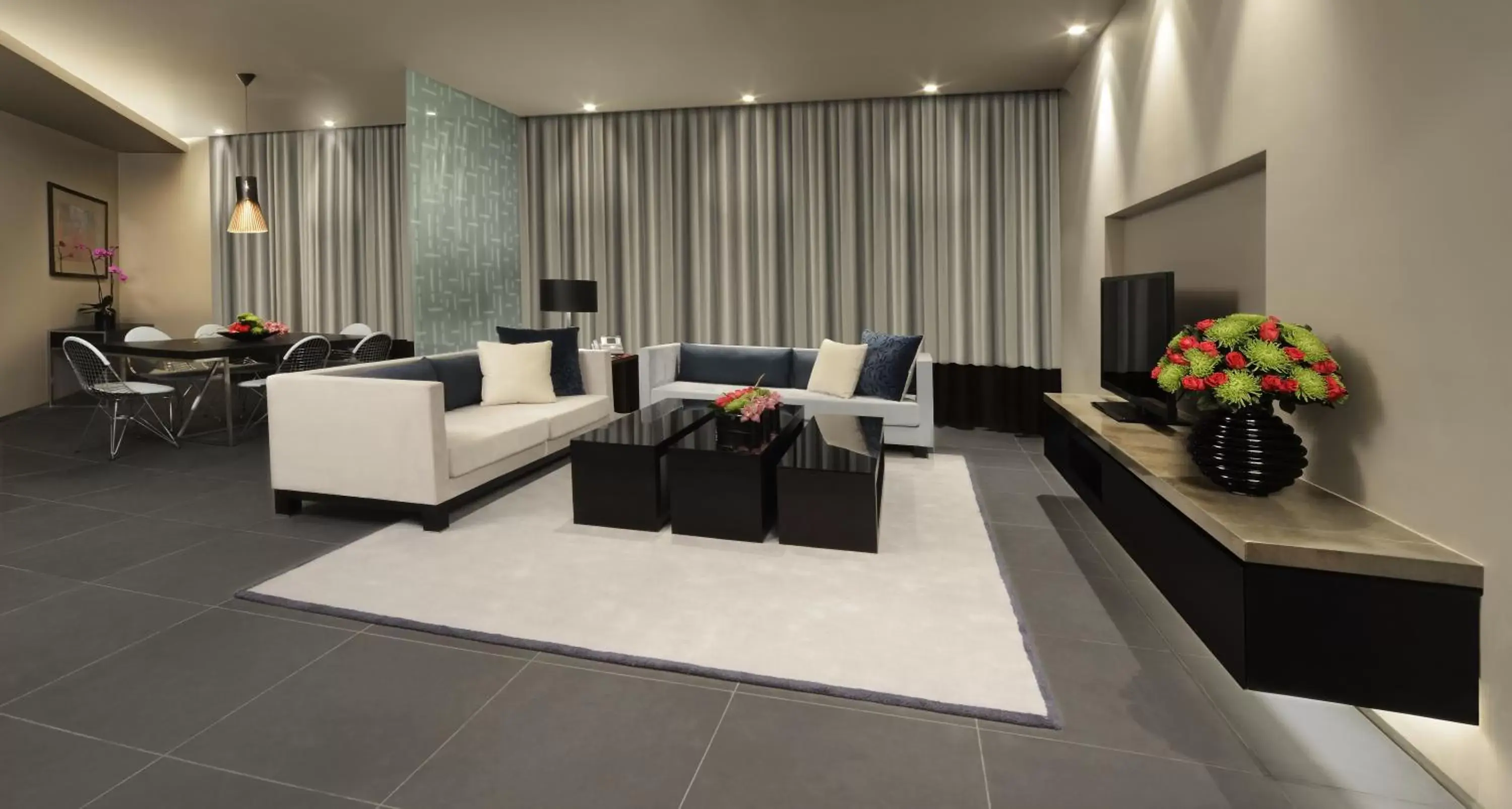 Living room, Seating Area in The Boulevard Arjaan by Rotana