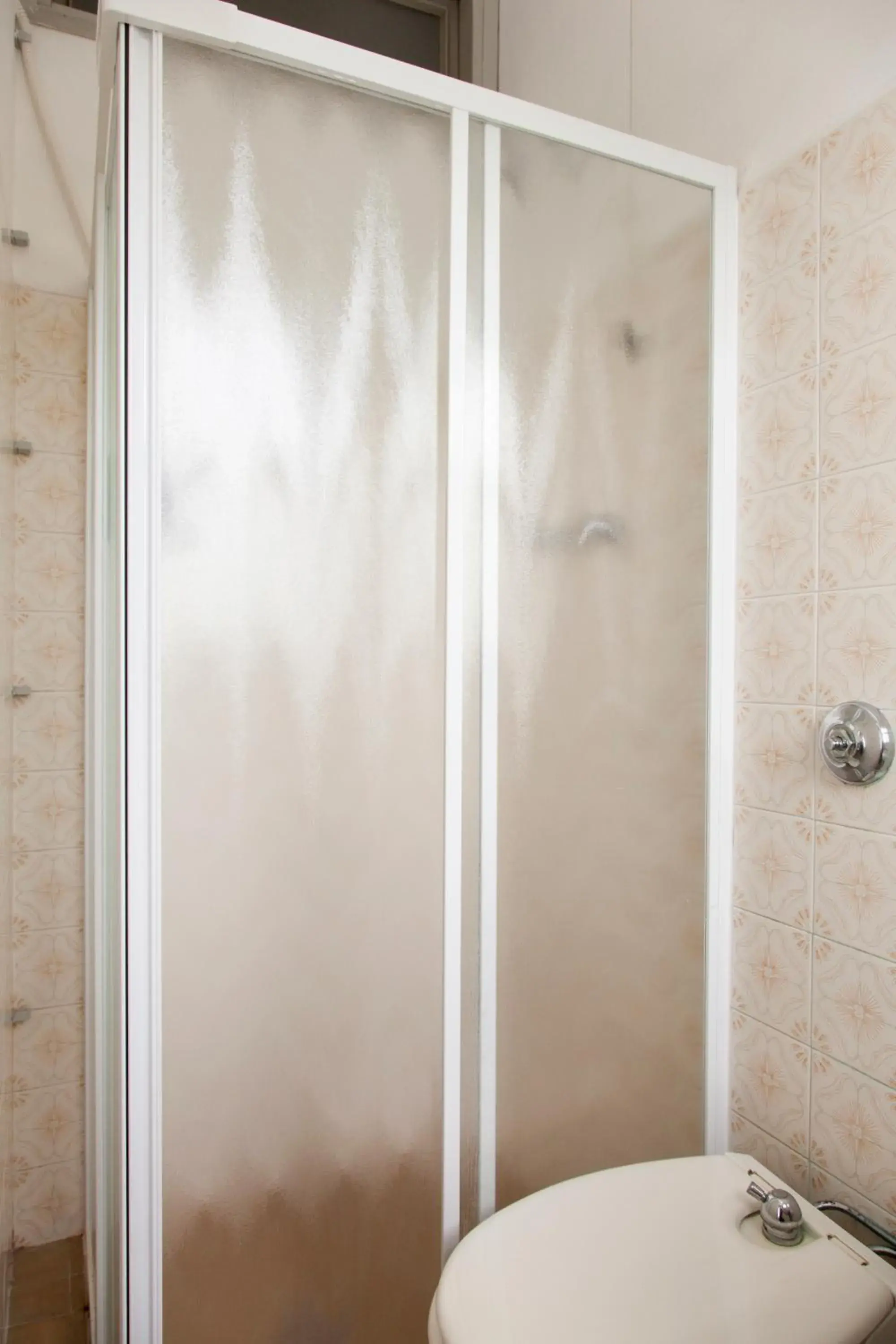 Shower, Bathroom in Hotel Edera