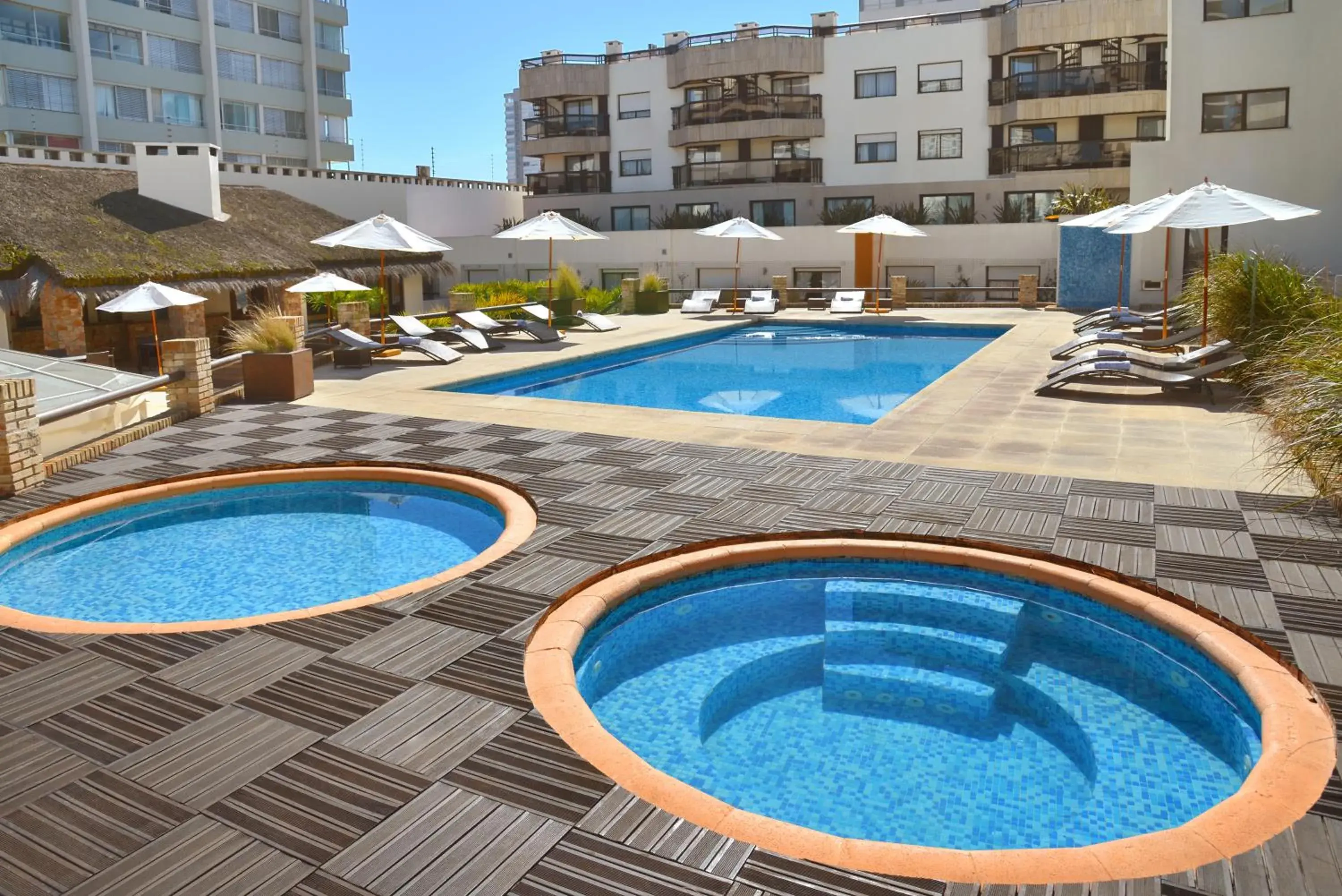 Swimming Pool in Golden Beach Resort & Spa