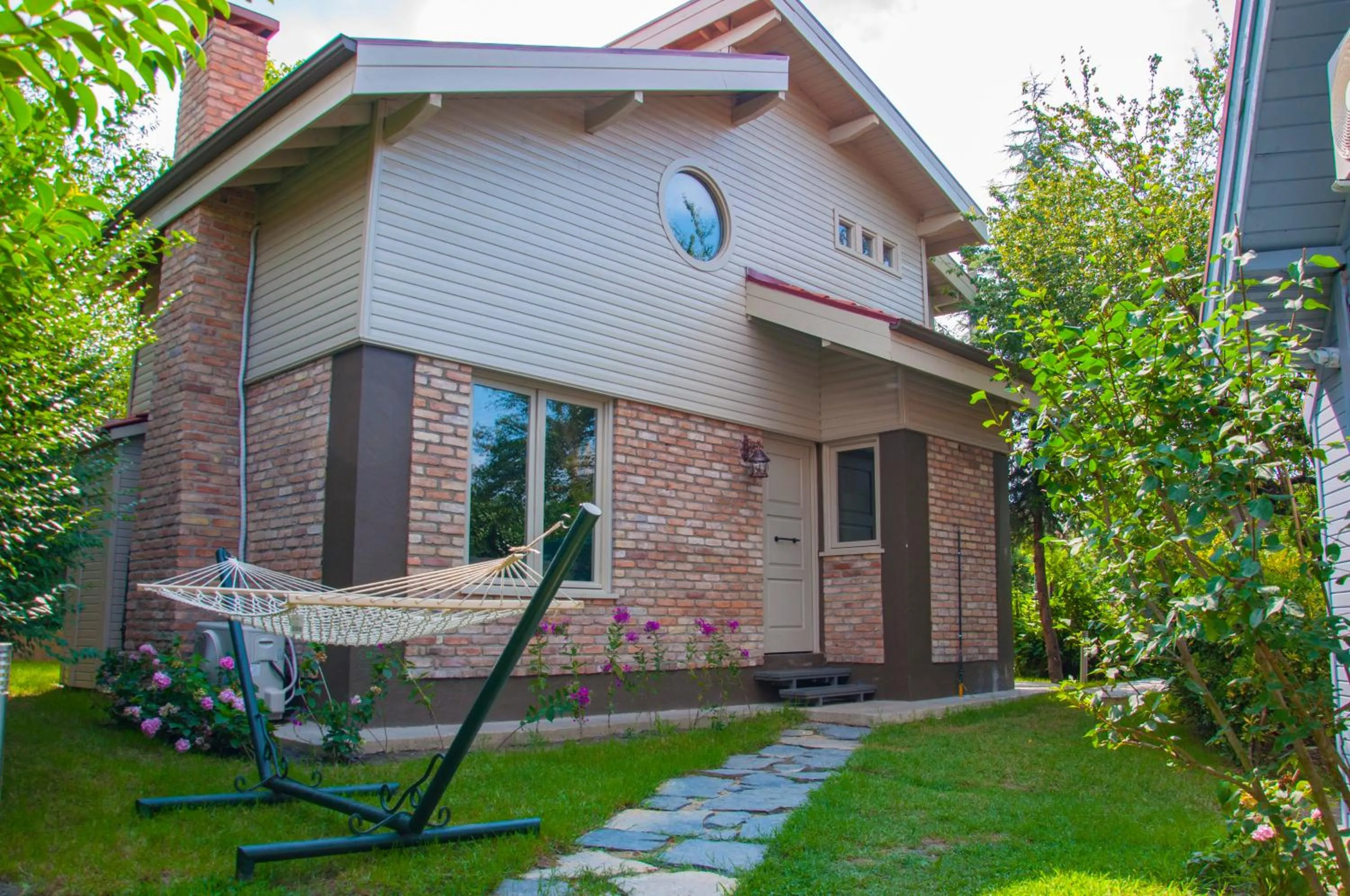 Property building in Villa Kirkpinar Sapanca