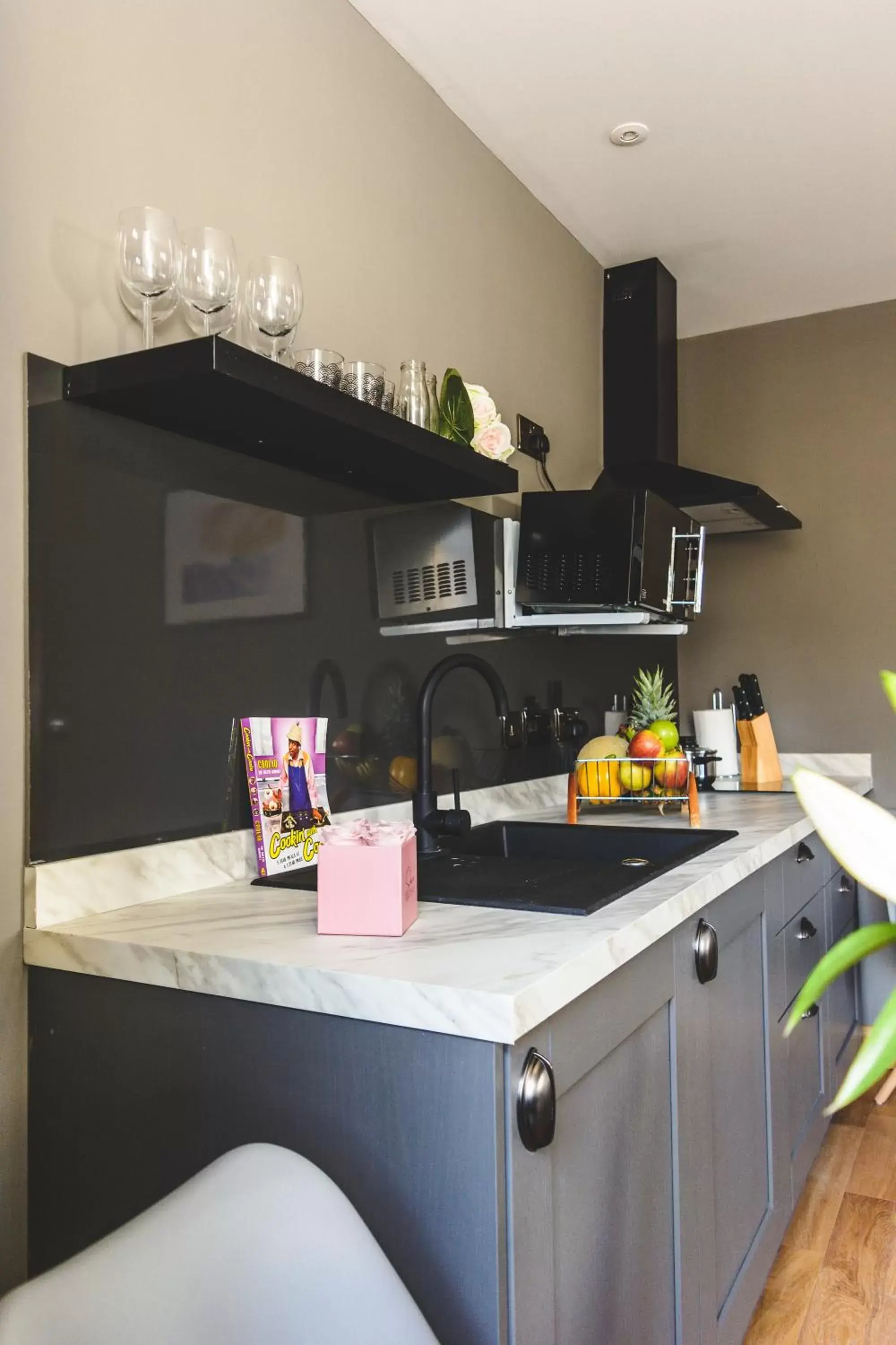 Kitchen or kitchenette in MONO Suites Old Town Kitchen or kitchenette in MONO Suites Old Town