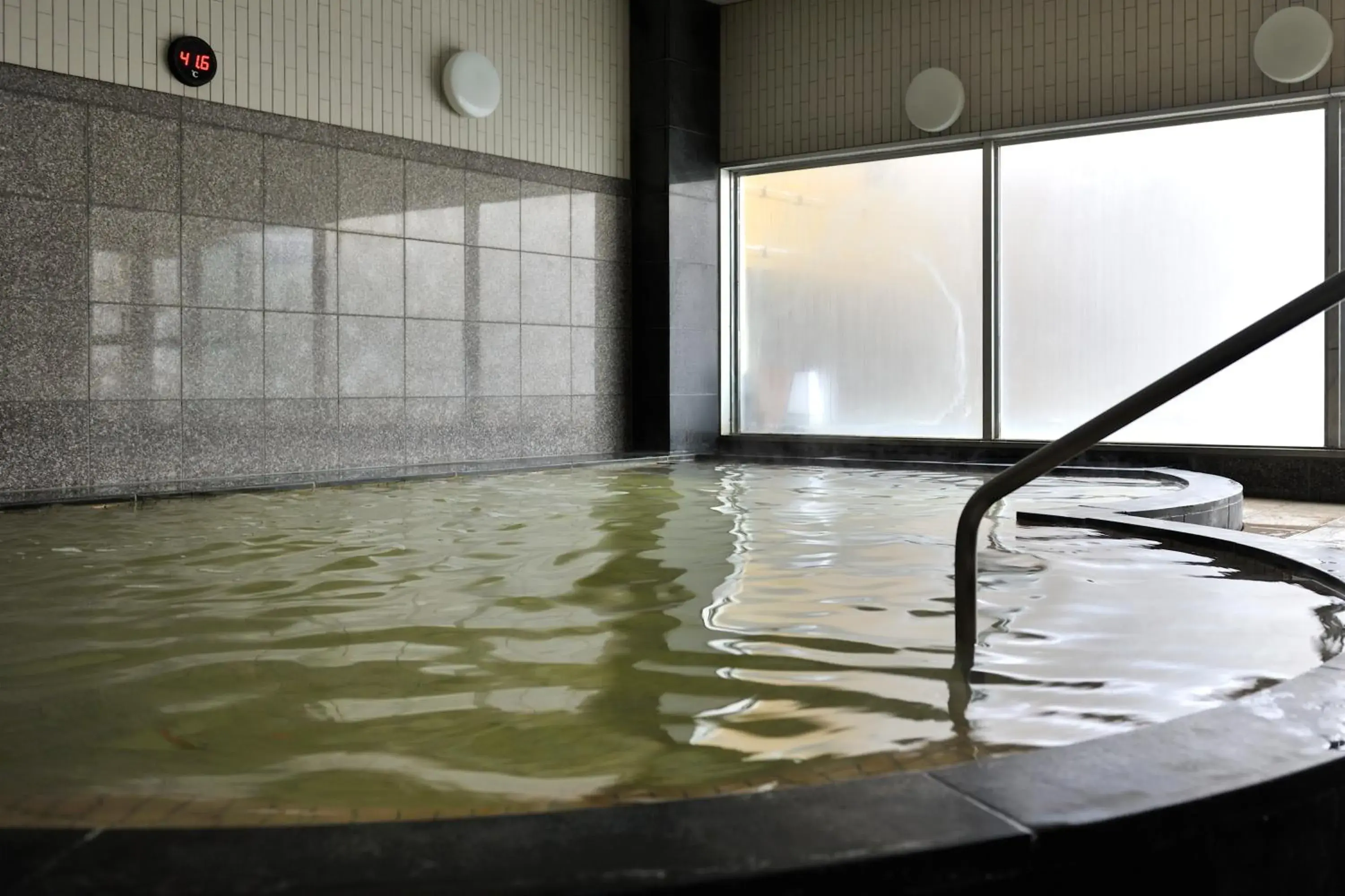 Hot Spring Bath, Swimming Pool in Hotel Nidom