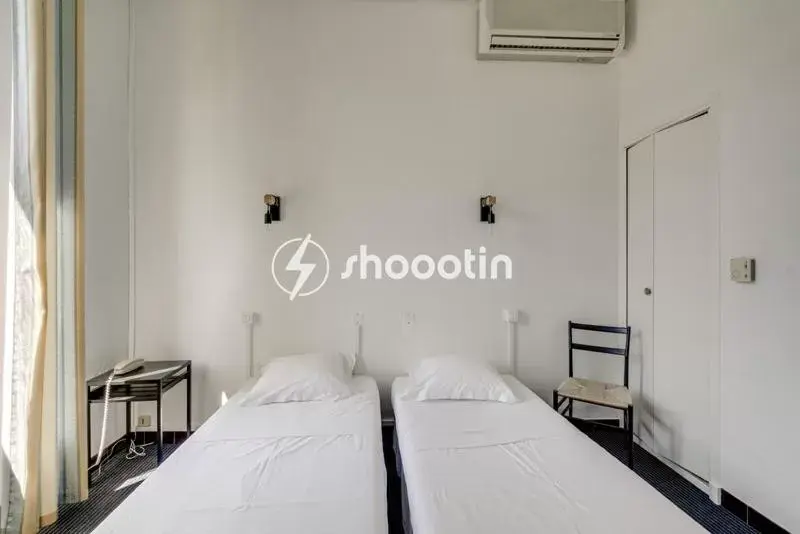 Twin Room in Hotel d'Angleterre Twin Room in Hotel d'Angleterre