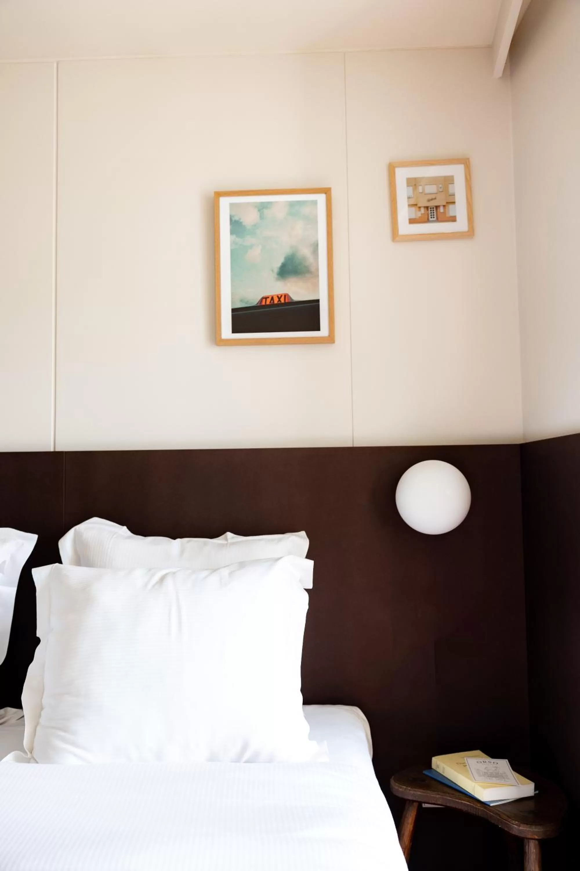 Bed in Hôtel Cabane - Orso Hotels