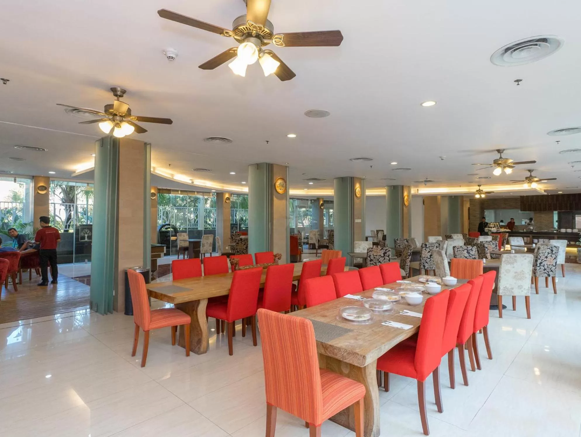 Restaurant/places to eat in Atanaya Kuta Bali