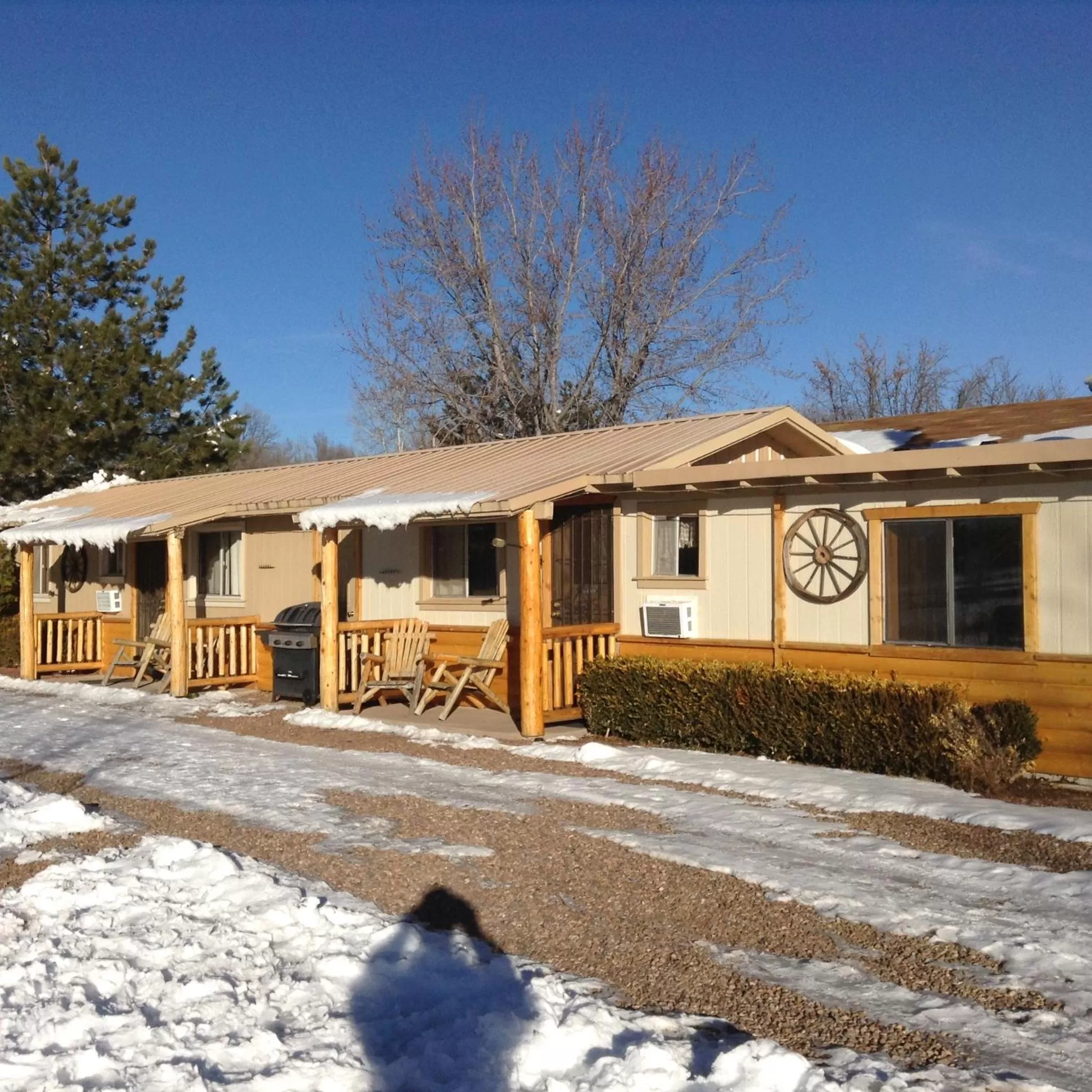 Property building in Rainbows End Fishing Resort