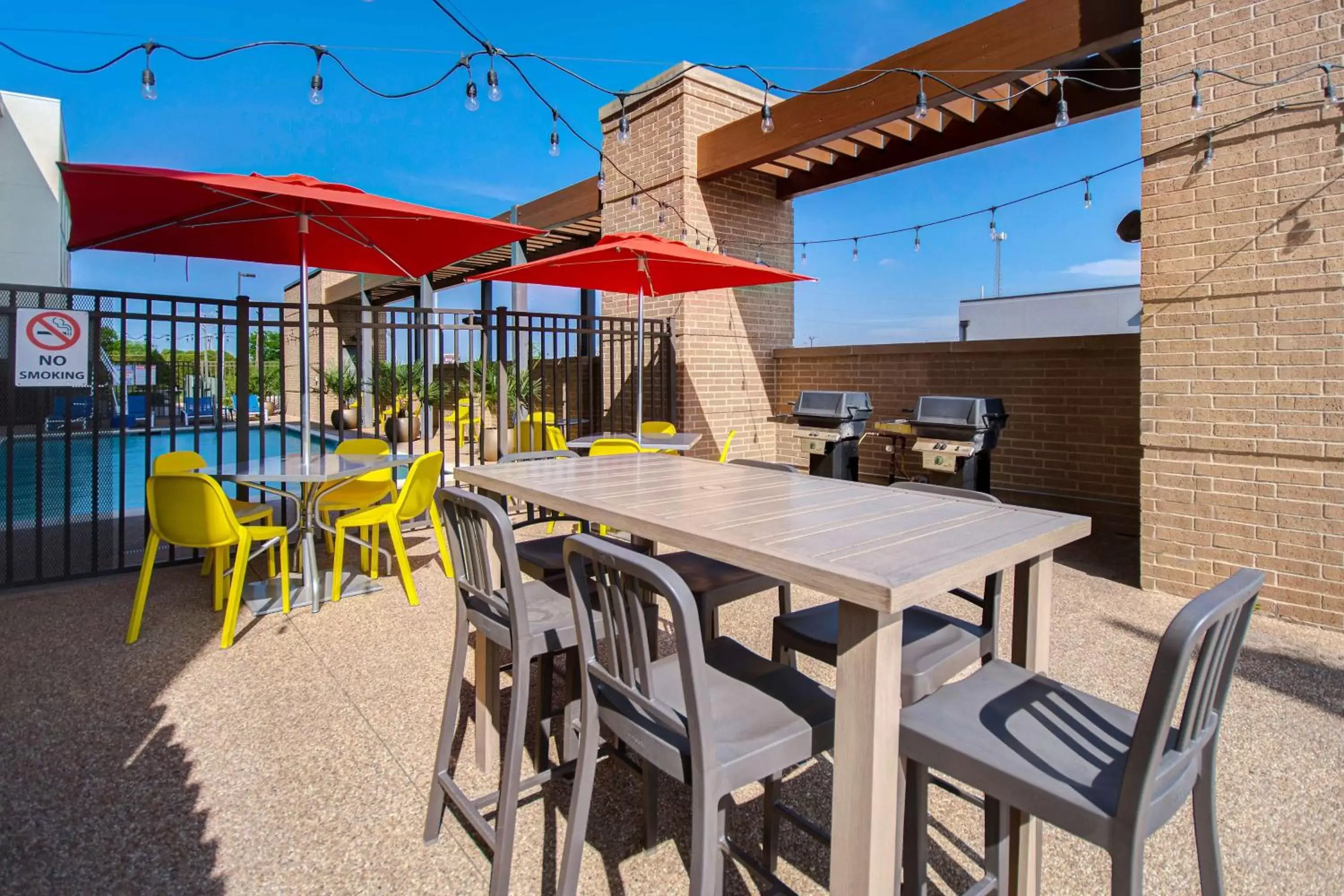 Patio in Home2 Suites By Hilton Waco