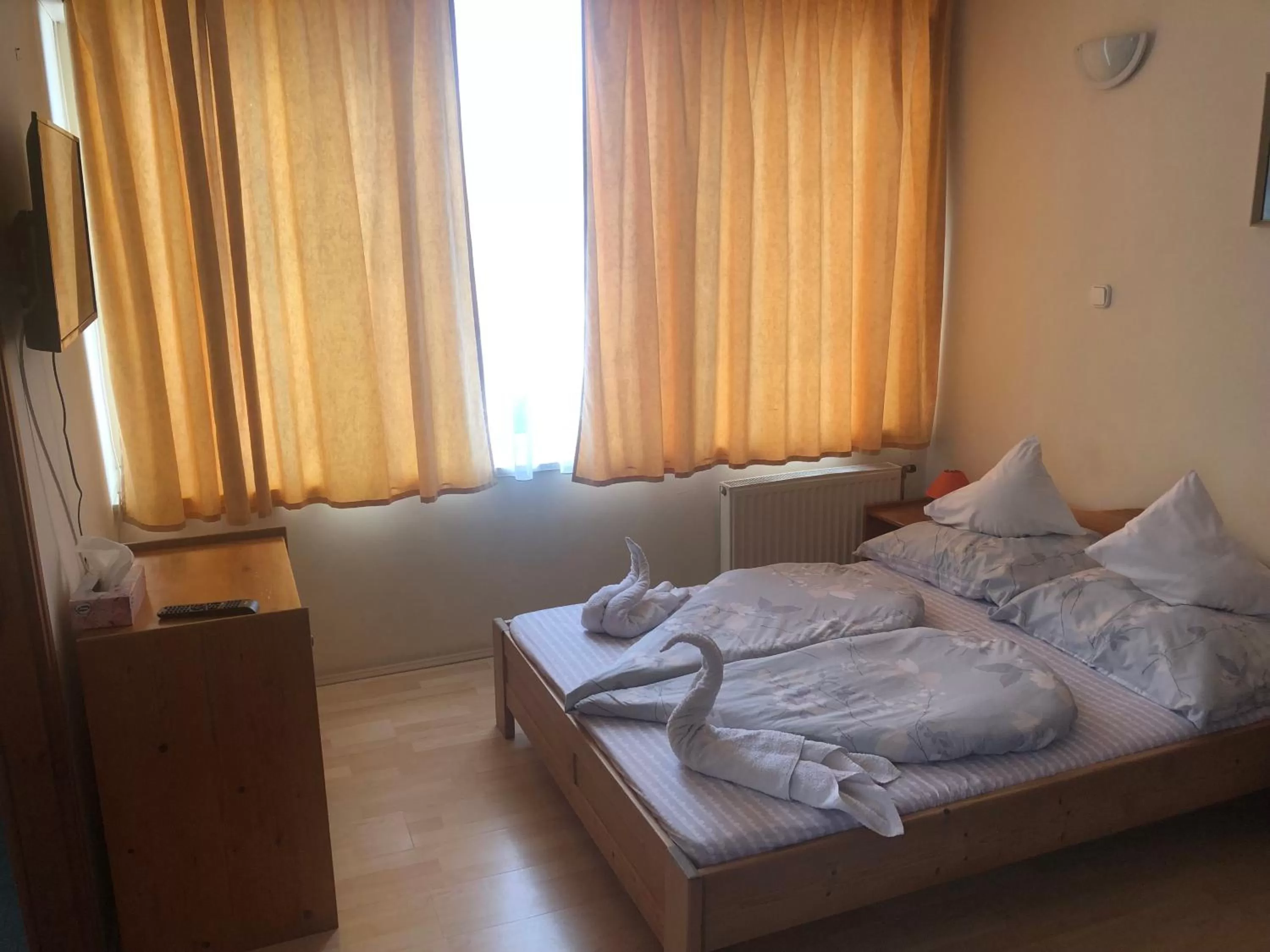 Bedroom in City Hotel Siófok