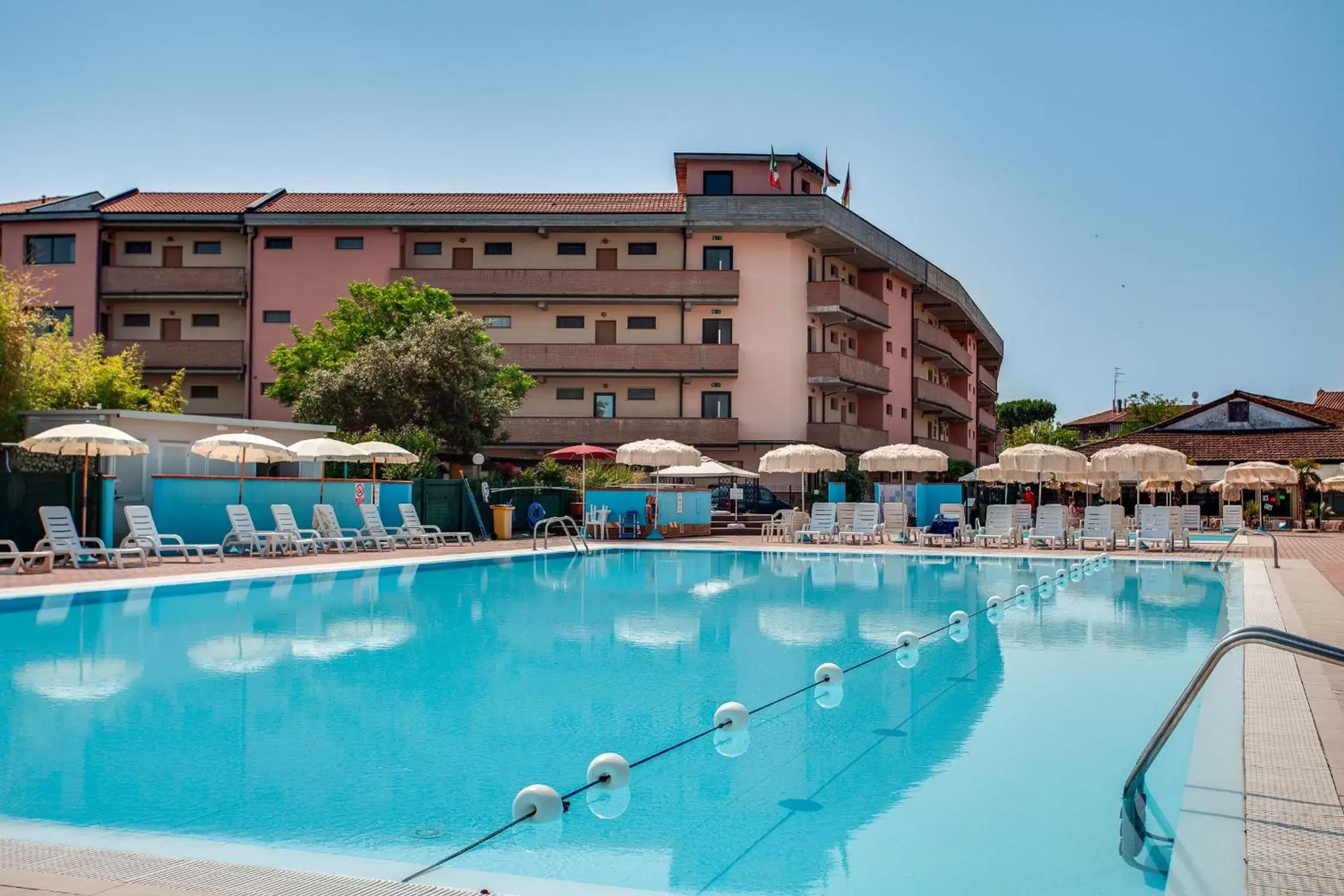 Area and facilities, Property Building in Aparthotel Costa Paradiso