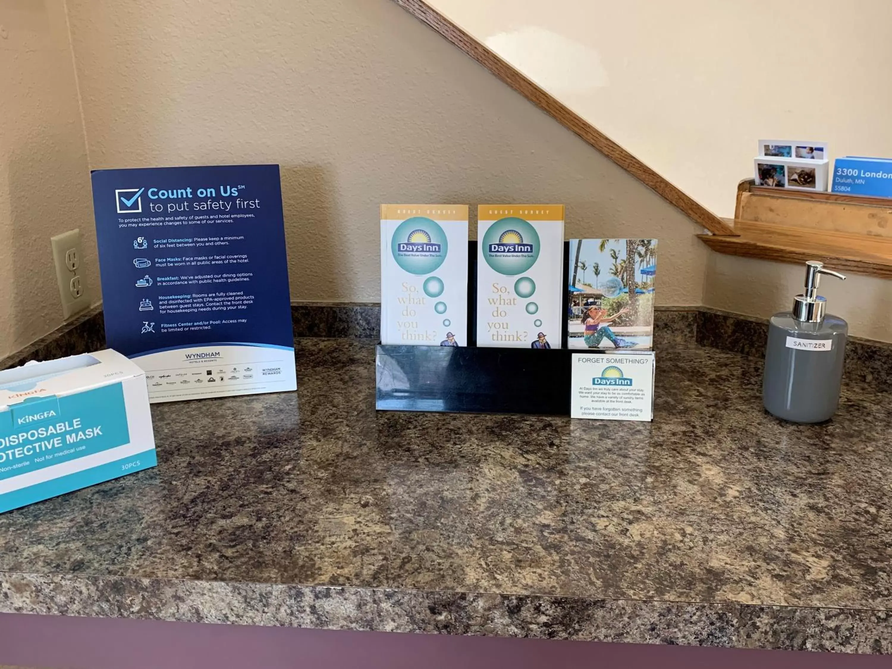 Property building in Days Inn by Wyndham Hinckley Property building in Days Inn by Wyndham Hinckley