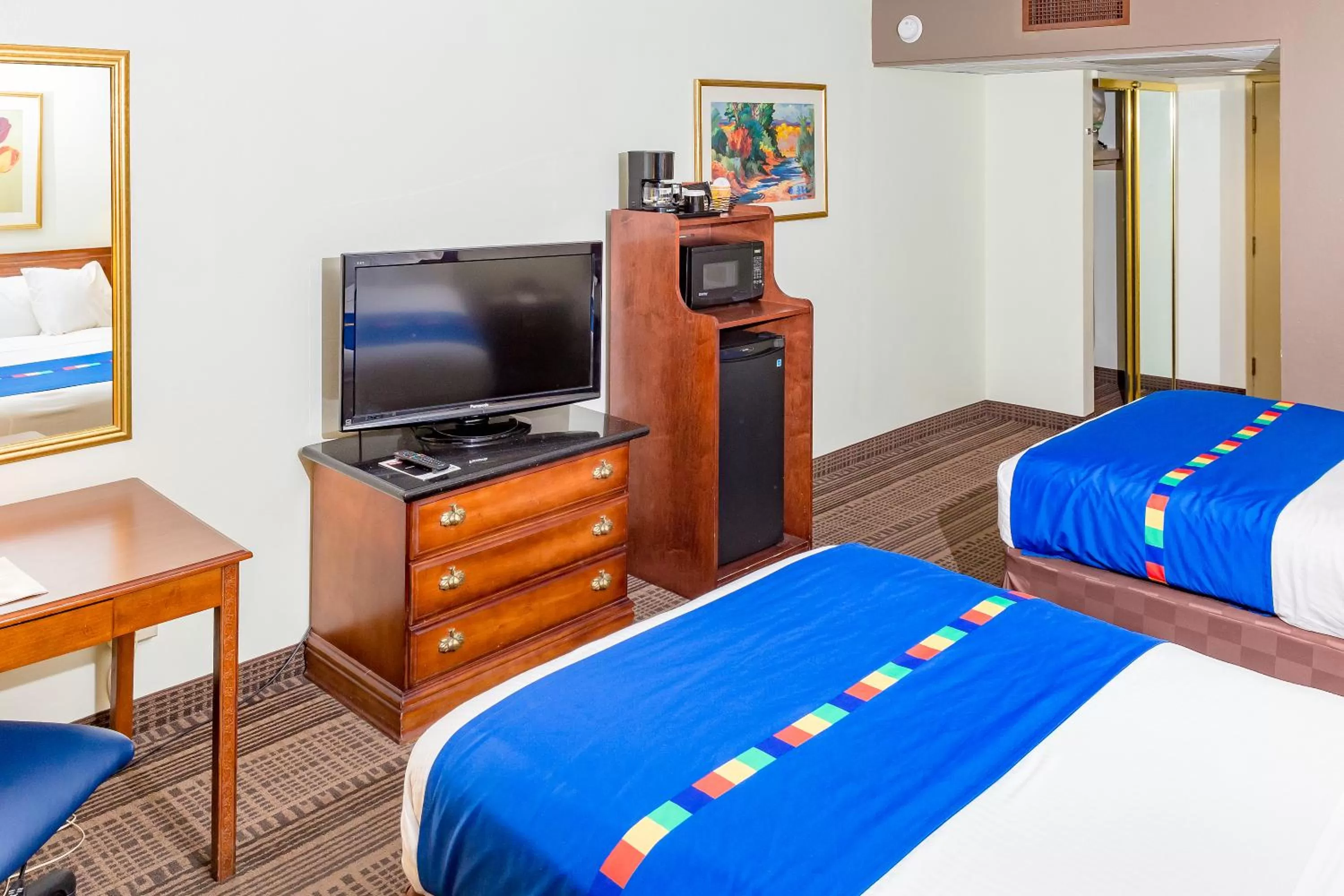 Bedroom, Bed in Park Inn By Radisson Sharon