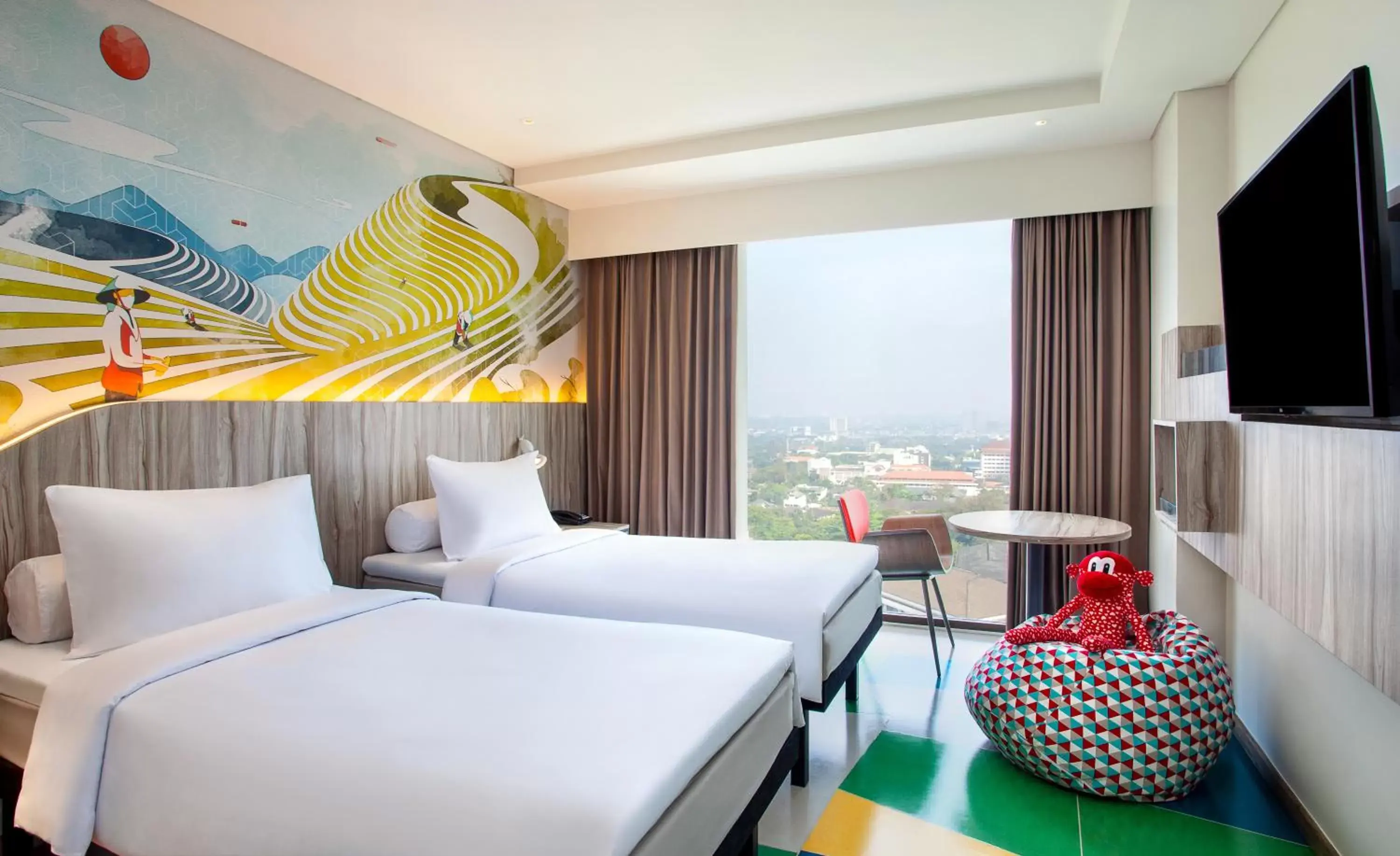 Bed in ibis Styles Bandung Grand Central