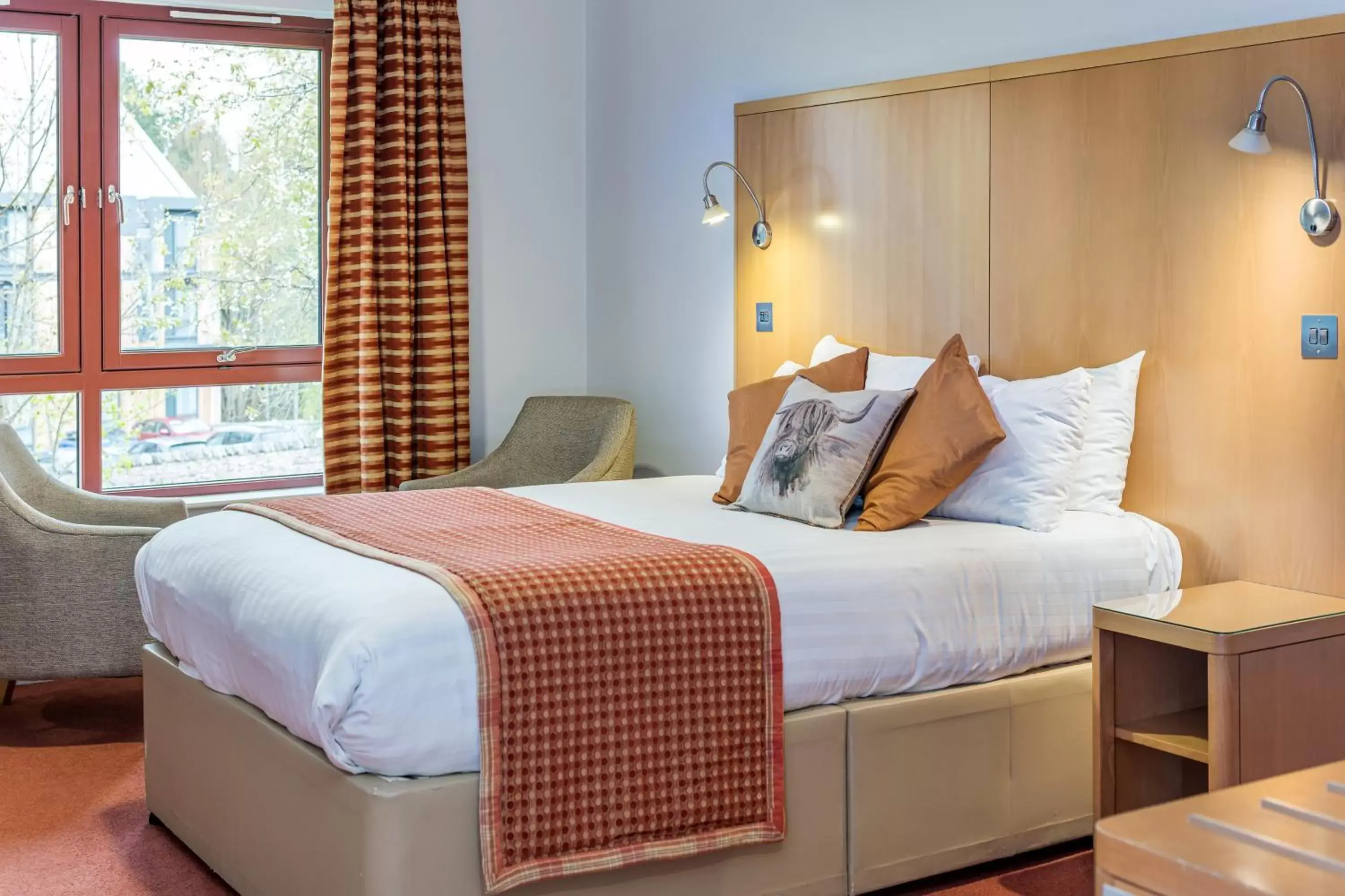 Bedroom, Bed in High Range Lodge Hotel