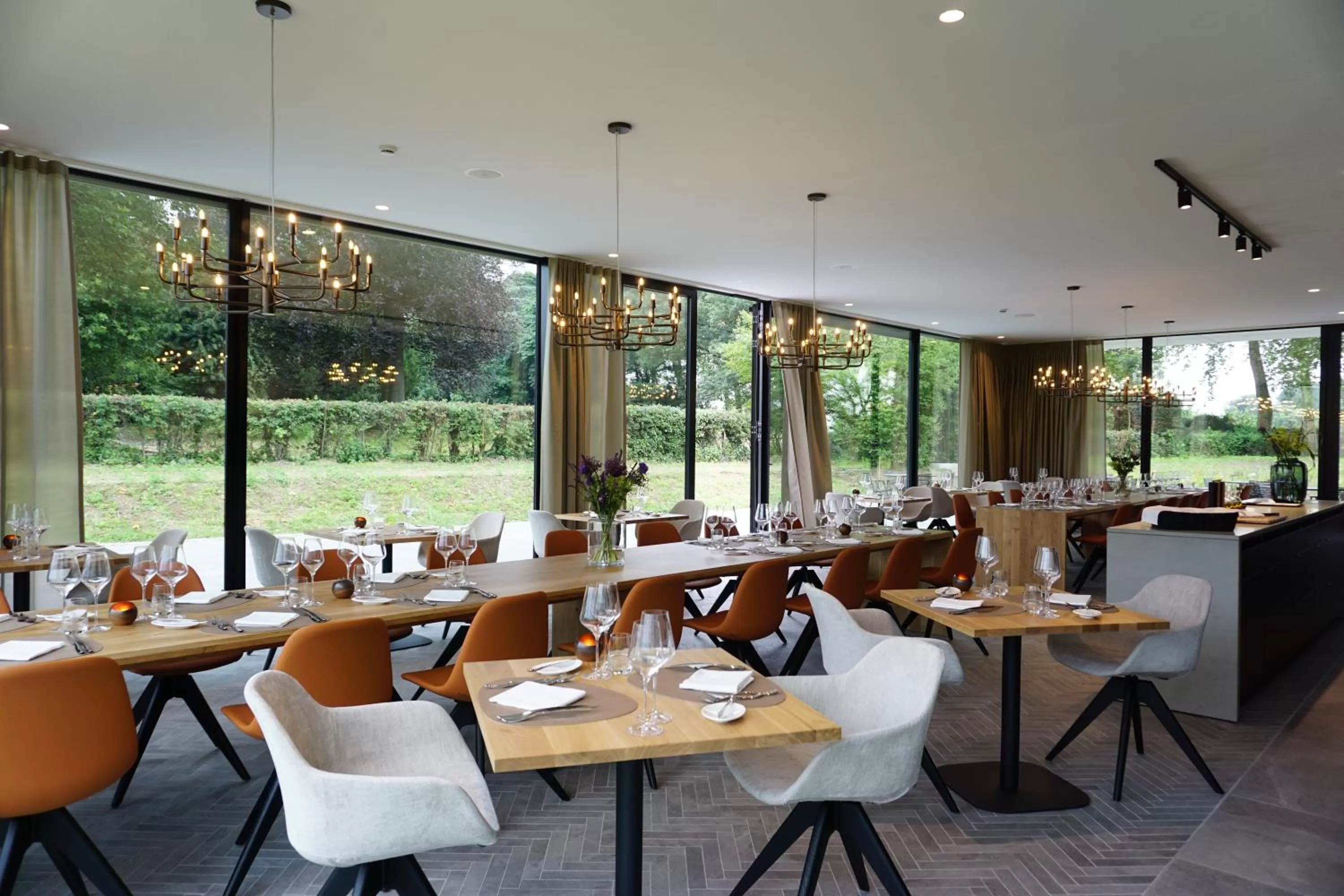 Restaurant/places to eat in Martin's Rentmeesterij