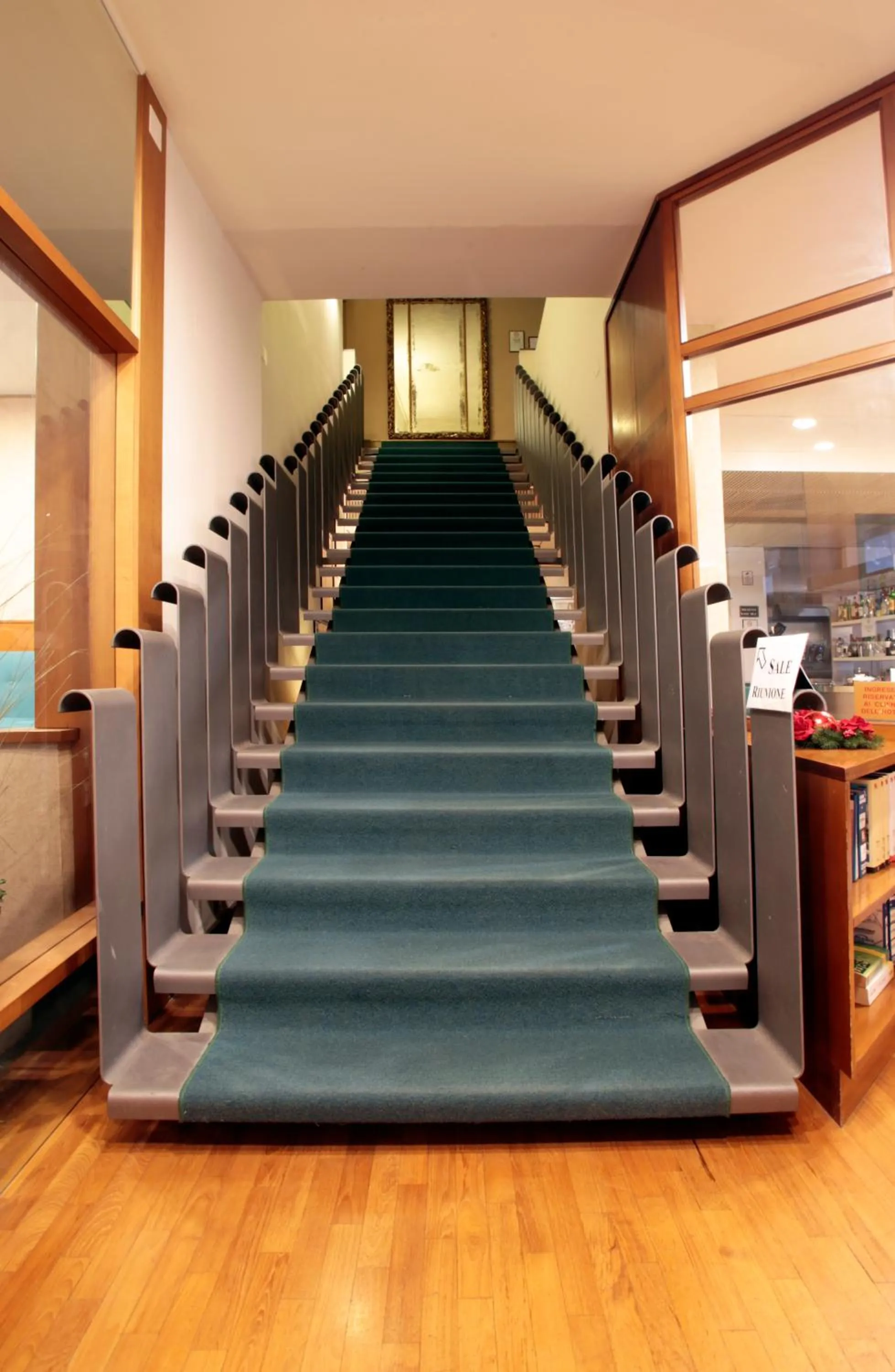 Communal lounge/ TV room in Hotel Cristallo