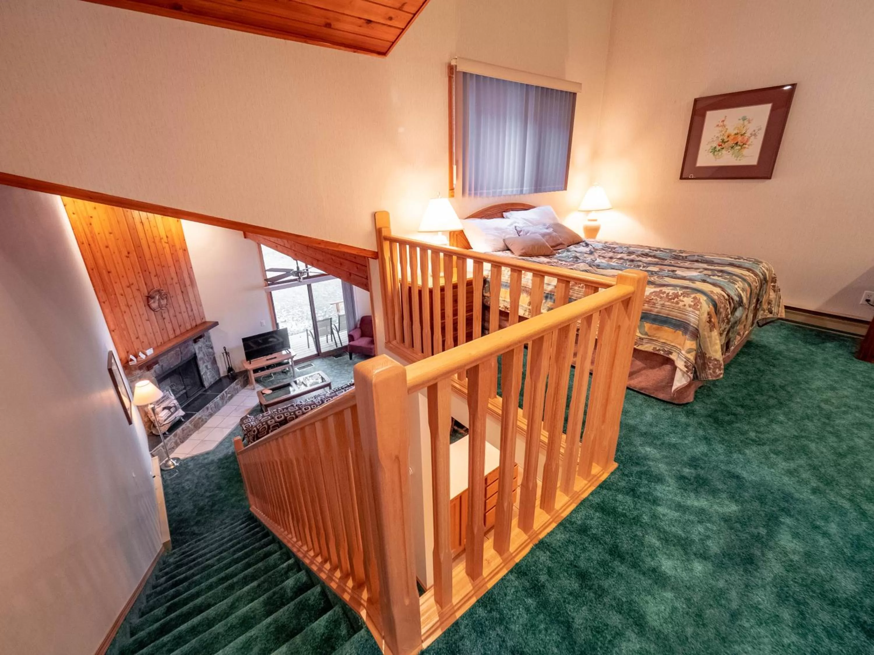 Bed in Fairmont Hot Springs Resort