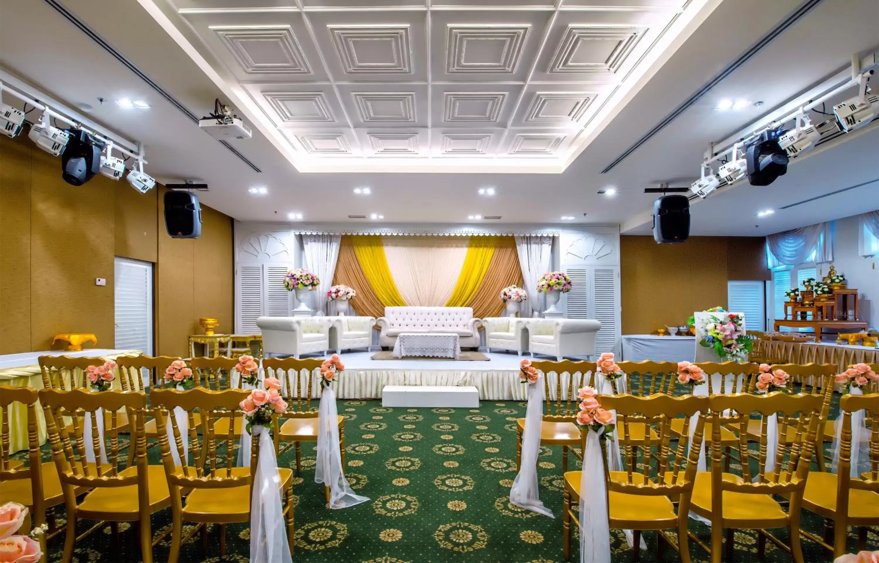 Other, Banquet Facilities in Buri Sriphu Hotel & Convention Centre