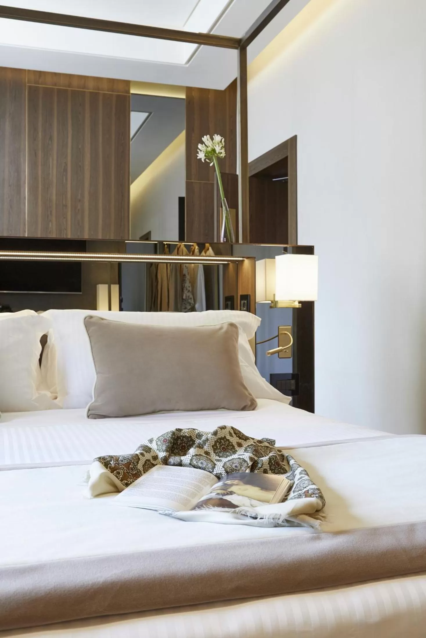 Photo of the whole room, Bed in Messori Suites