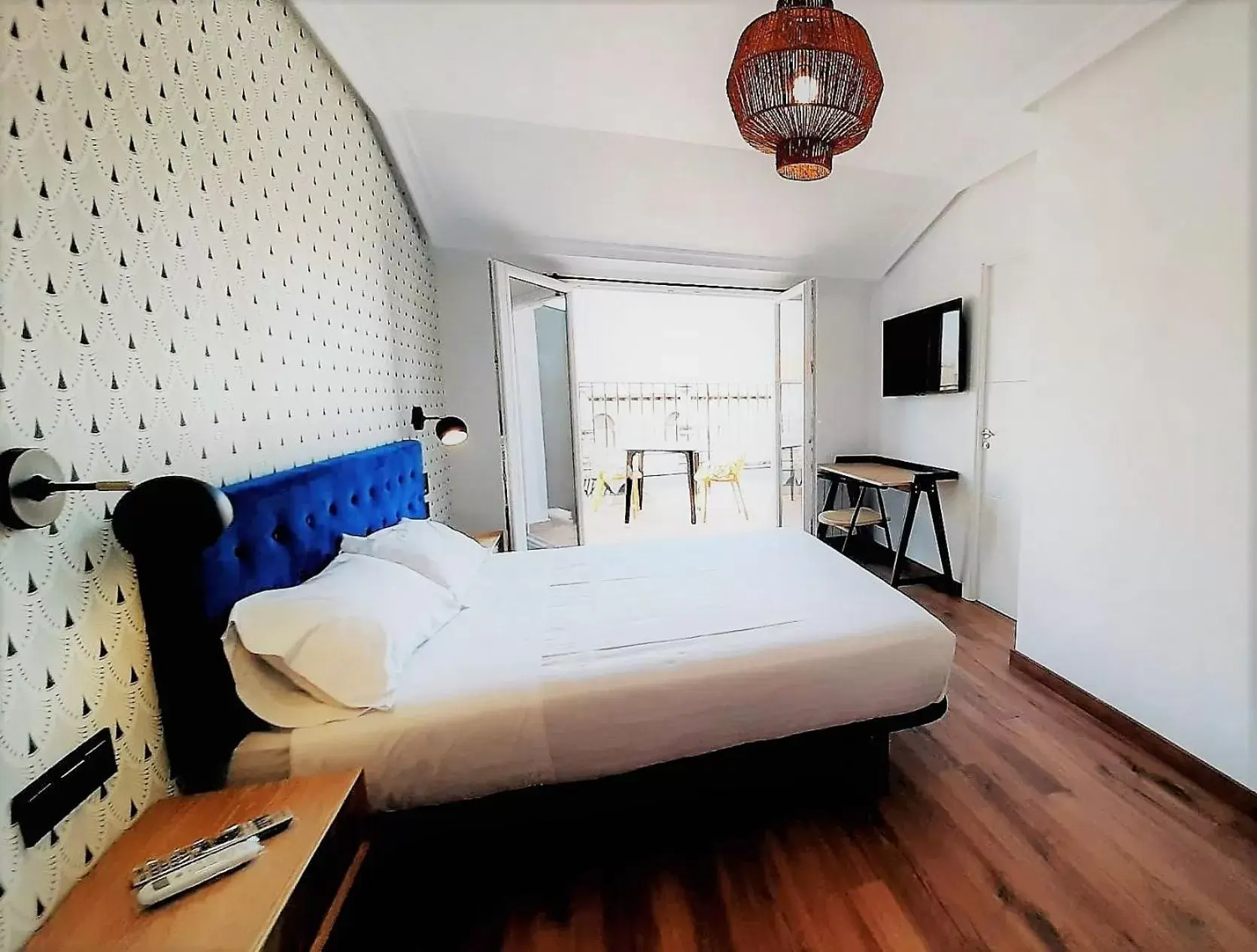 Deluxe Double Room in Hotel Matilde by gaiarooms