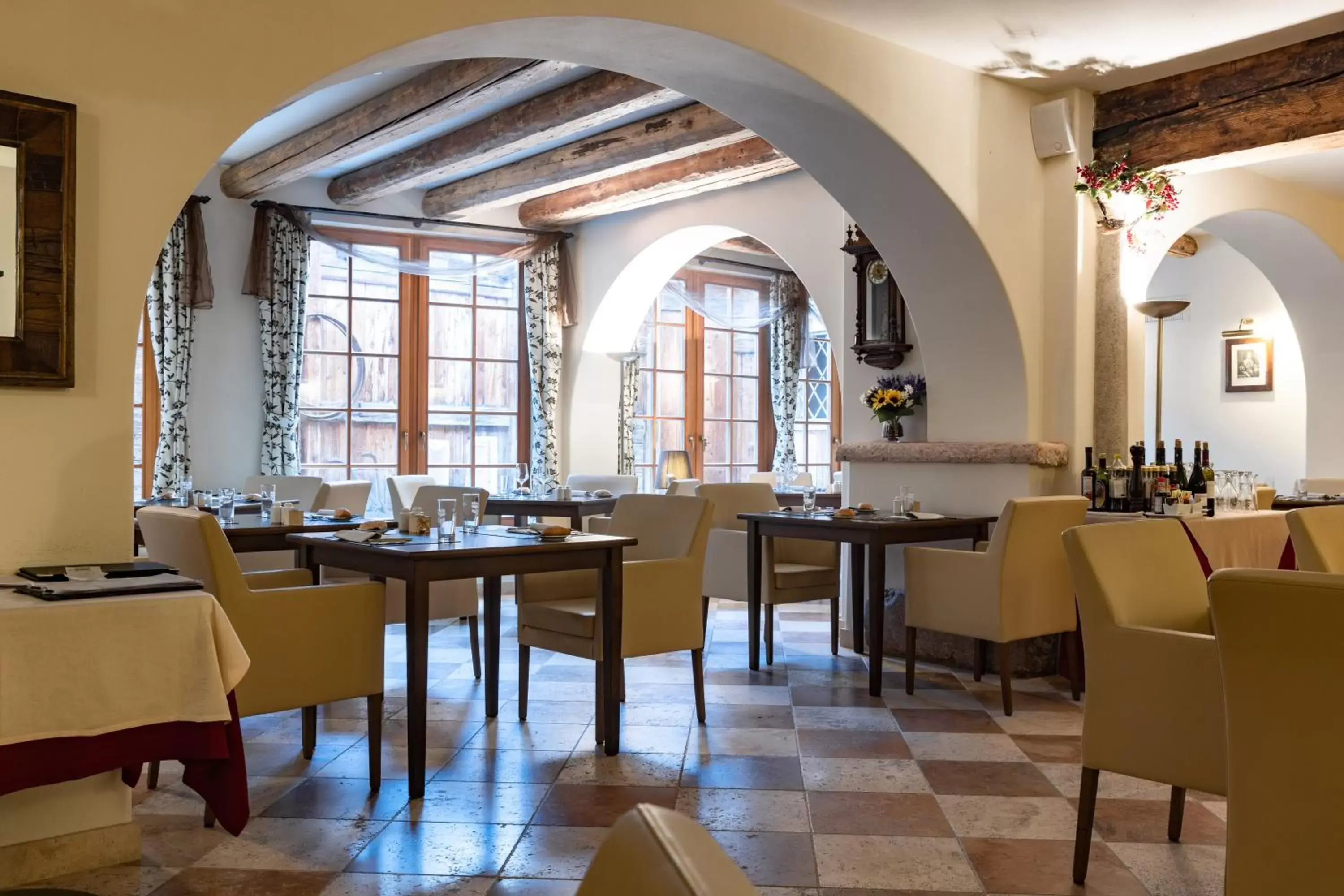 Restaurant/Places to Eat in Hotel Relais Vecchio Maso