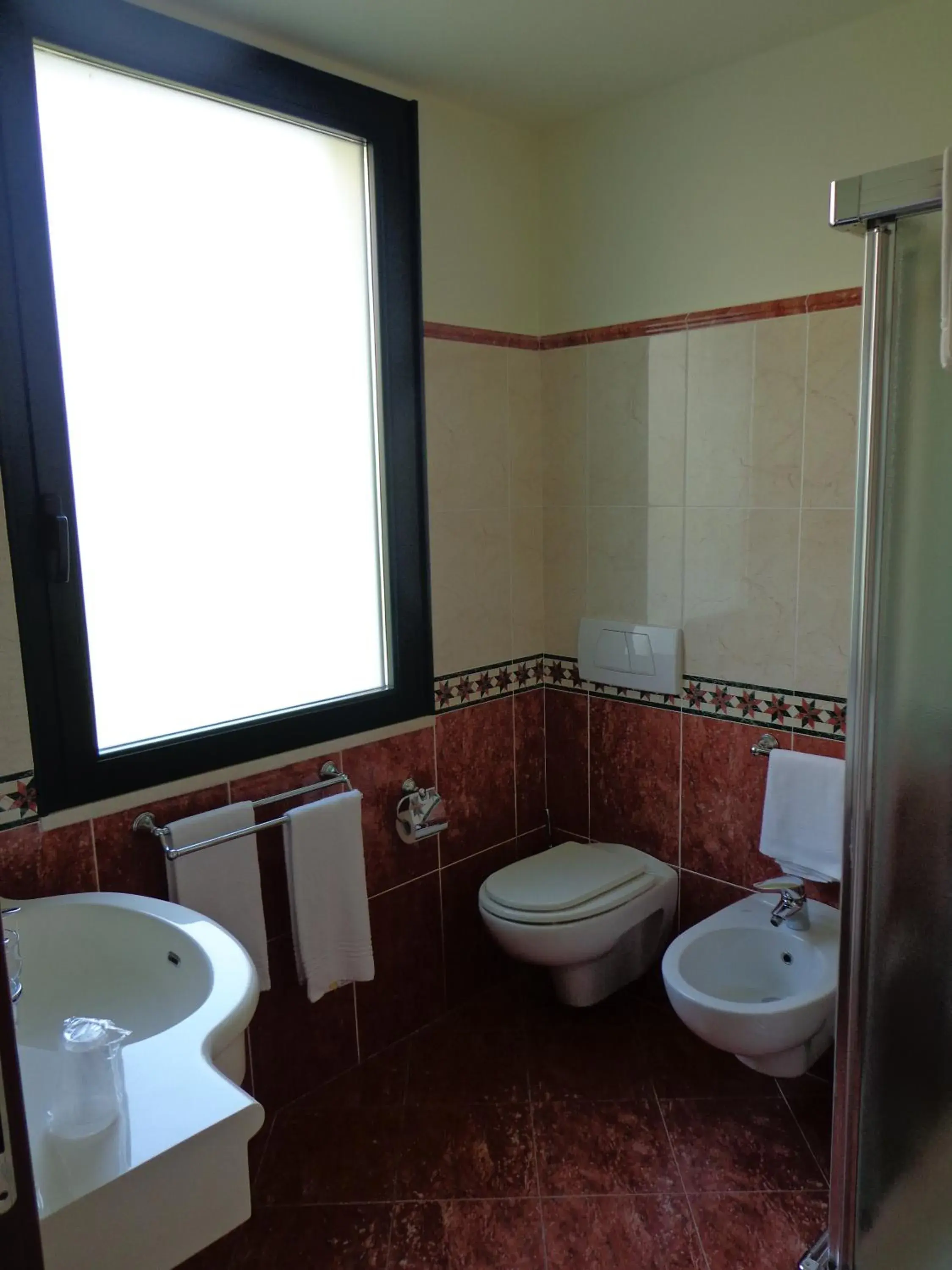 Bathroom in Hotel La Rondine
