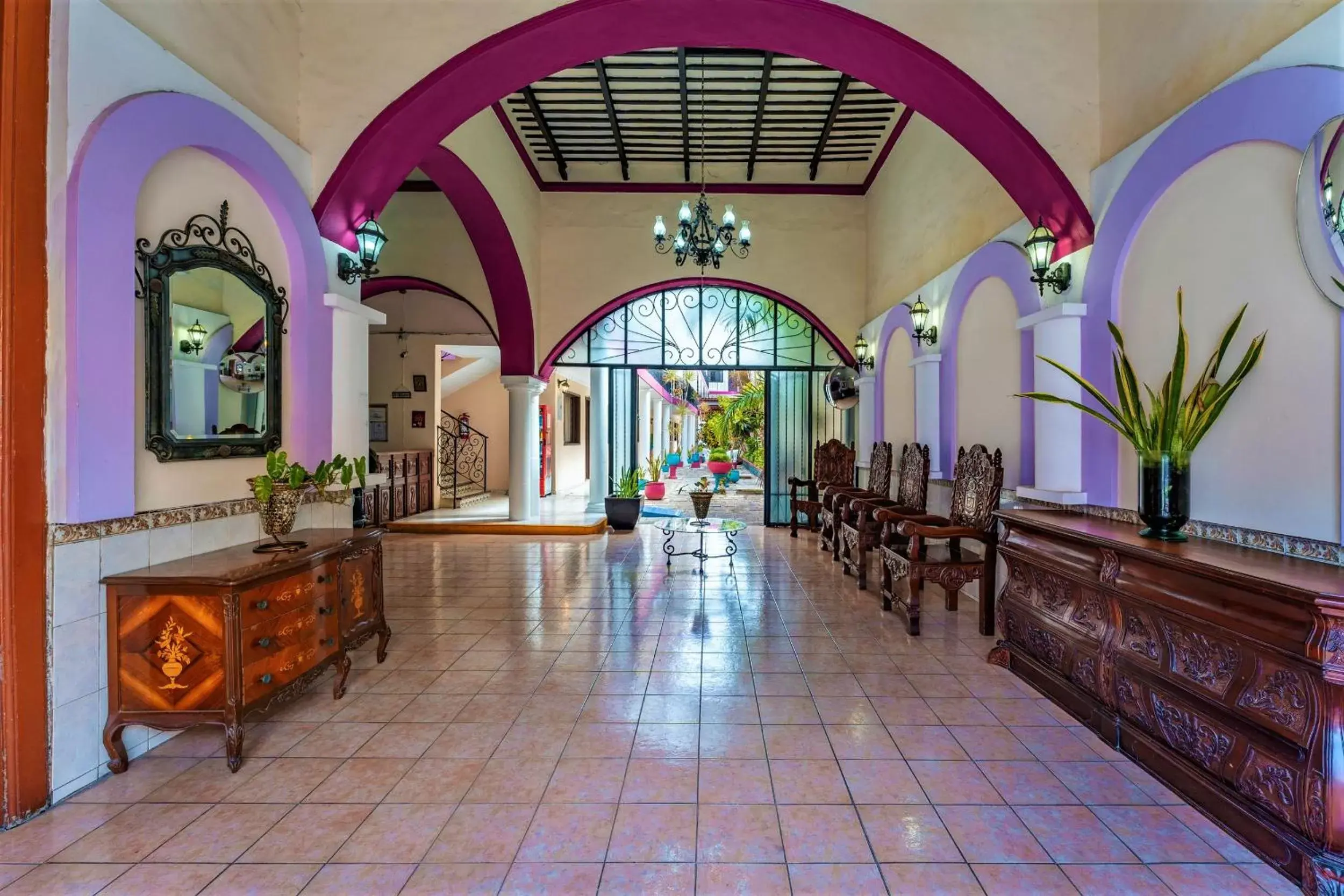 Lobby or reception in Hotel San Juan Mérida