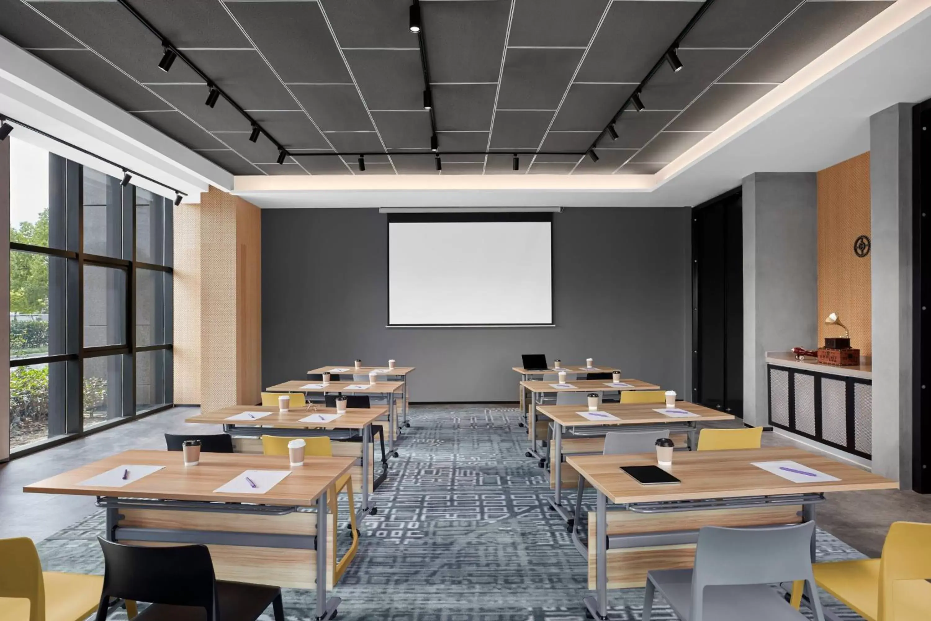 Meeting/conference room in Moxy Shanghai Hongqiao NECC