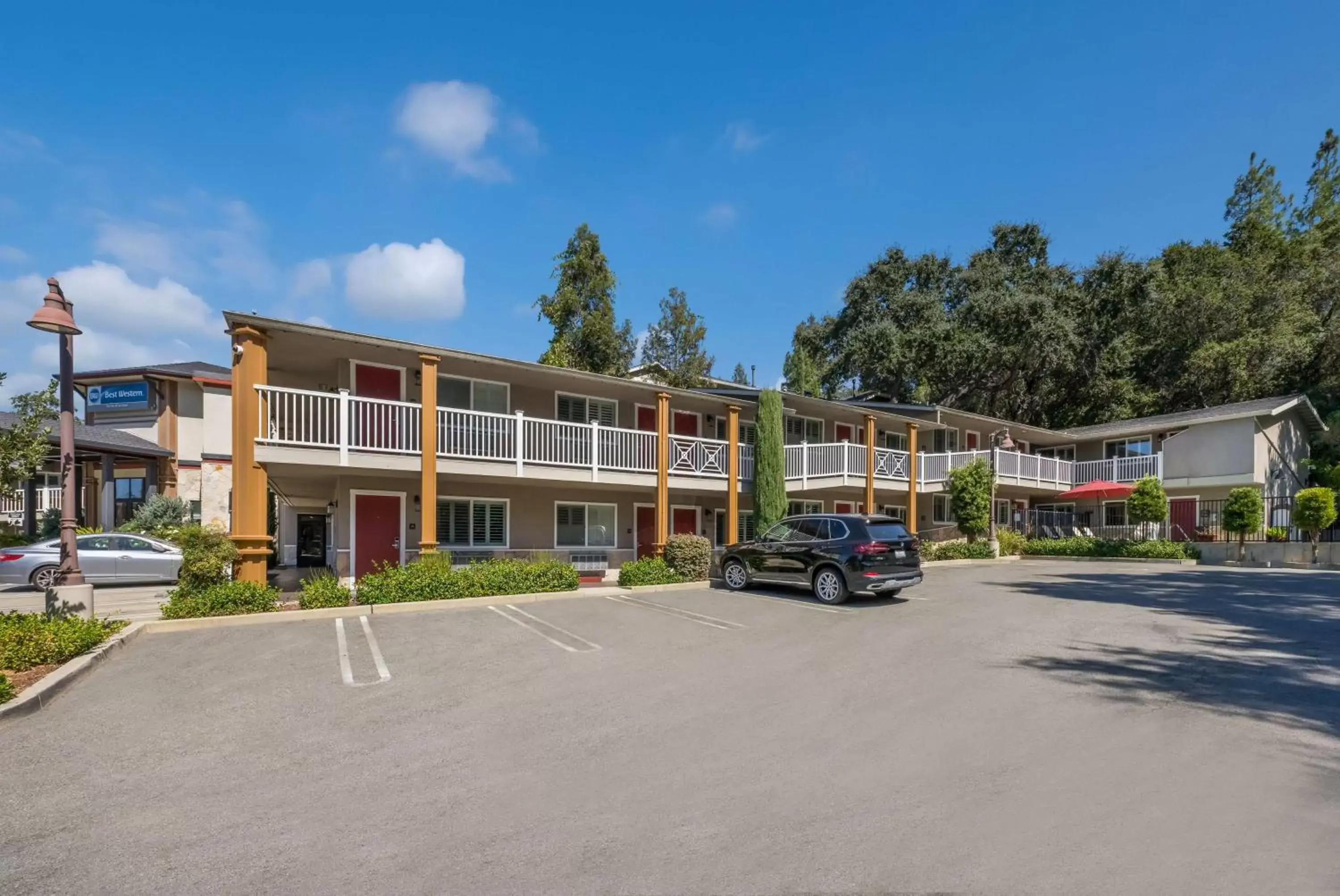 Property Building in BEST WESTERN the Inn of Los Gatos