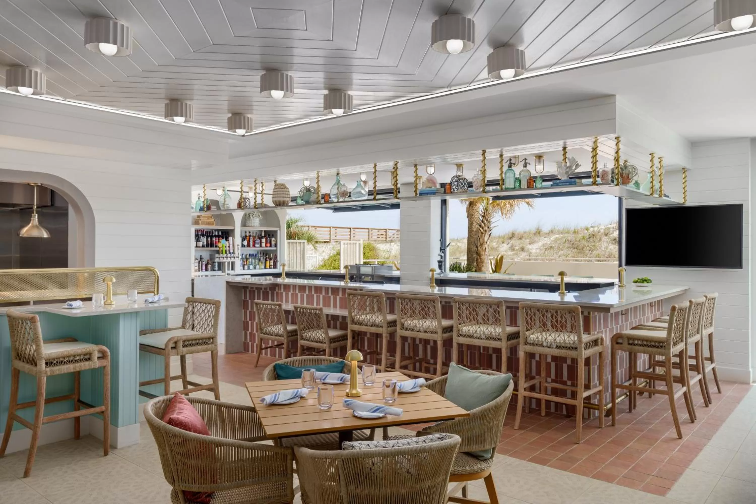 Restaurant/places to eat in Beal House Fort Walton Beach, Tapestry Collection By Hilton